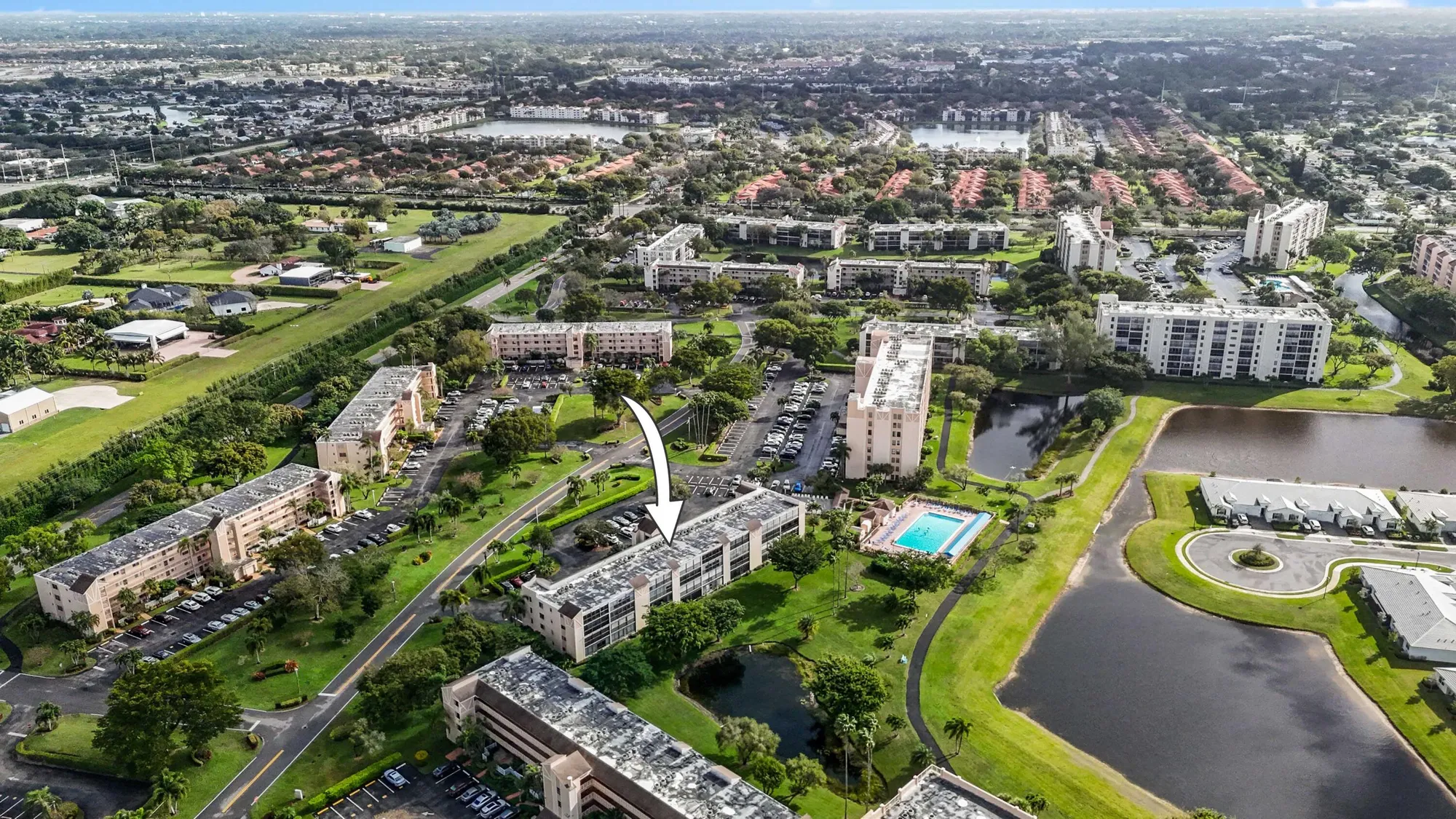 Property Slideshow image 25 of 42 | 6936 huntington ln 302, Delray Beach, FL, 33446