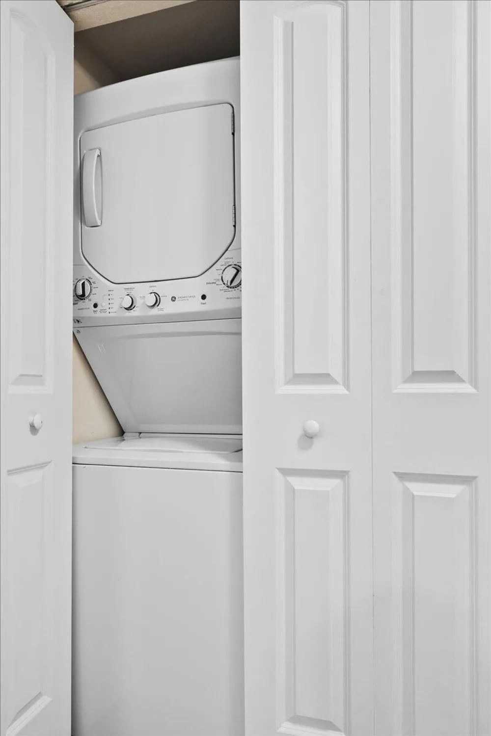 Property Slideshow image 25 of 46 | 3755 via poinciana apt 611, Lake Worth, FL, 33467