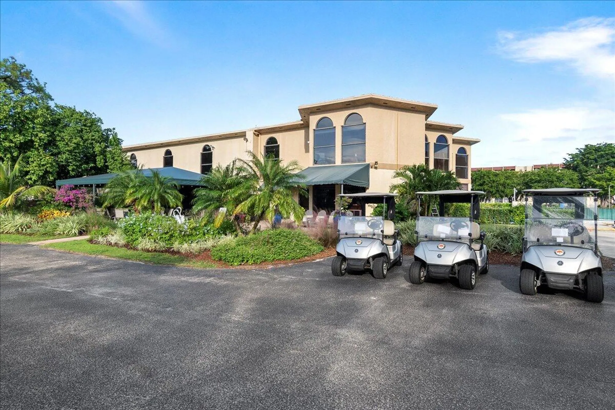 Property Slideshow image 35 of 46 | 3755 via poinciana apt 611, Lake Worth, FL, 33467