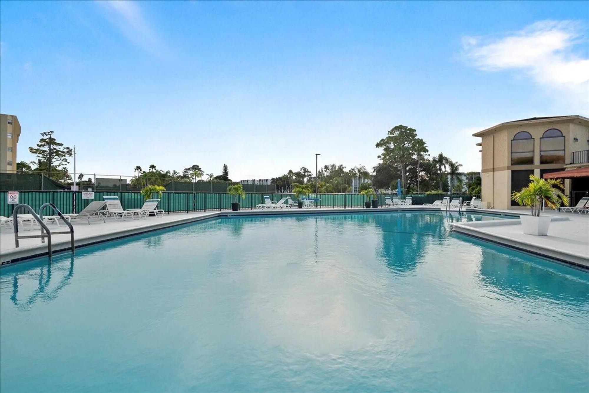 Property Slideshow image 38 of 46 | 3755 via poinciana apt 611, Lake Worth, FL, 33467