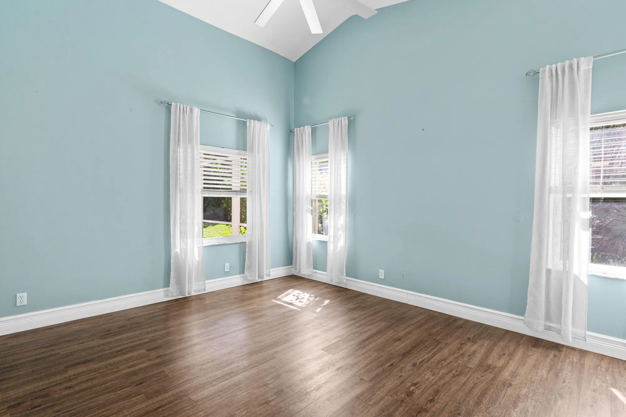 Property Slideshow image 22 of 57 | 319 nw treeline trce, Port Saint Lucie, FL, 34986