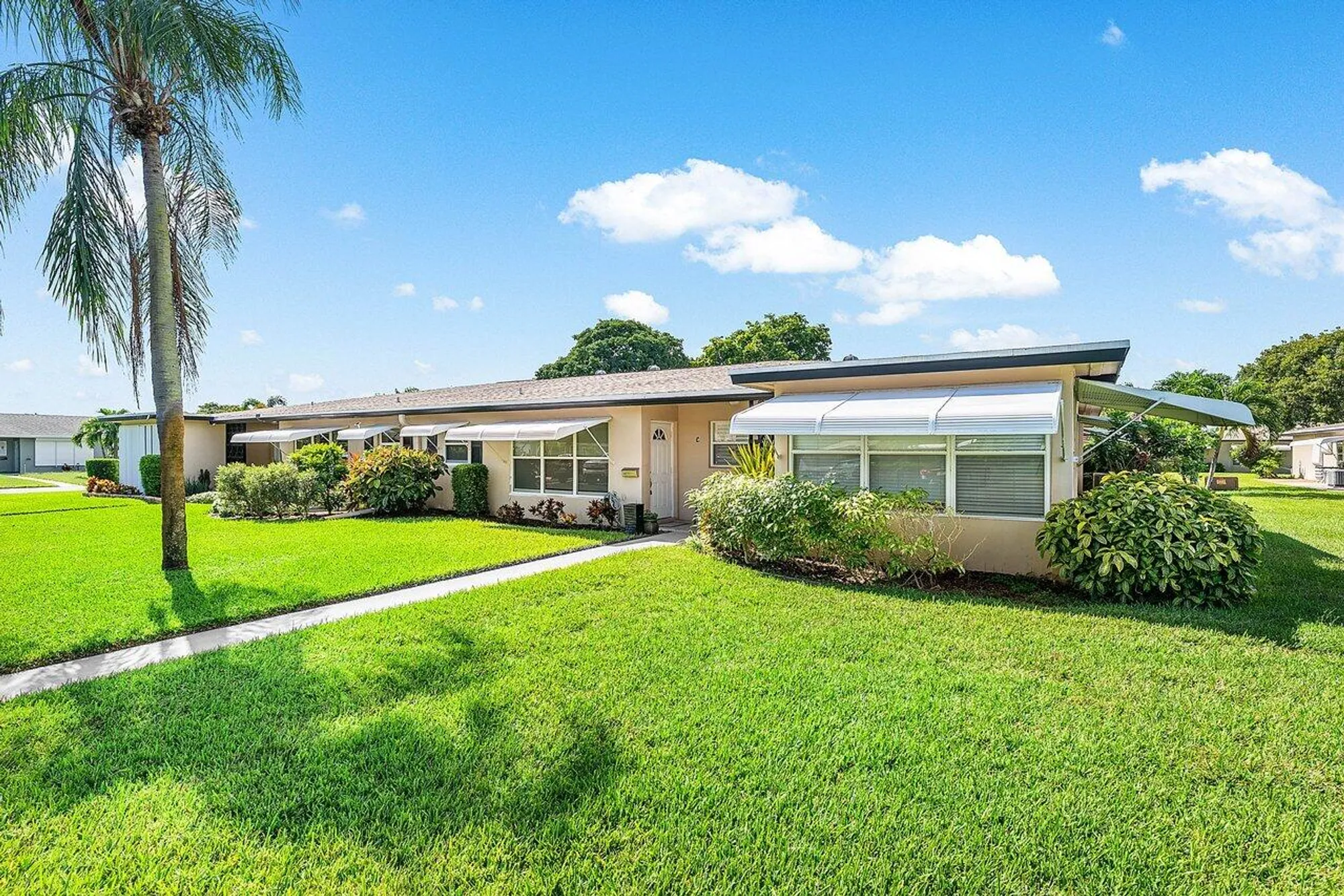 Property Slideshow image 24 of 28 | 837 north dr c, Delray Beach, FL, 33445