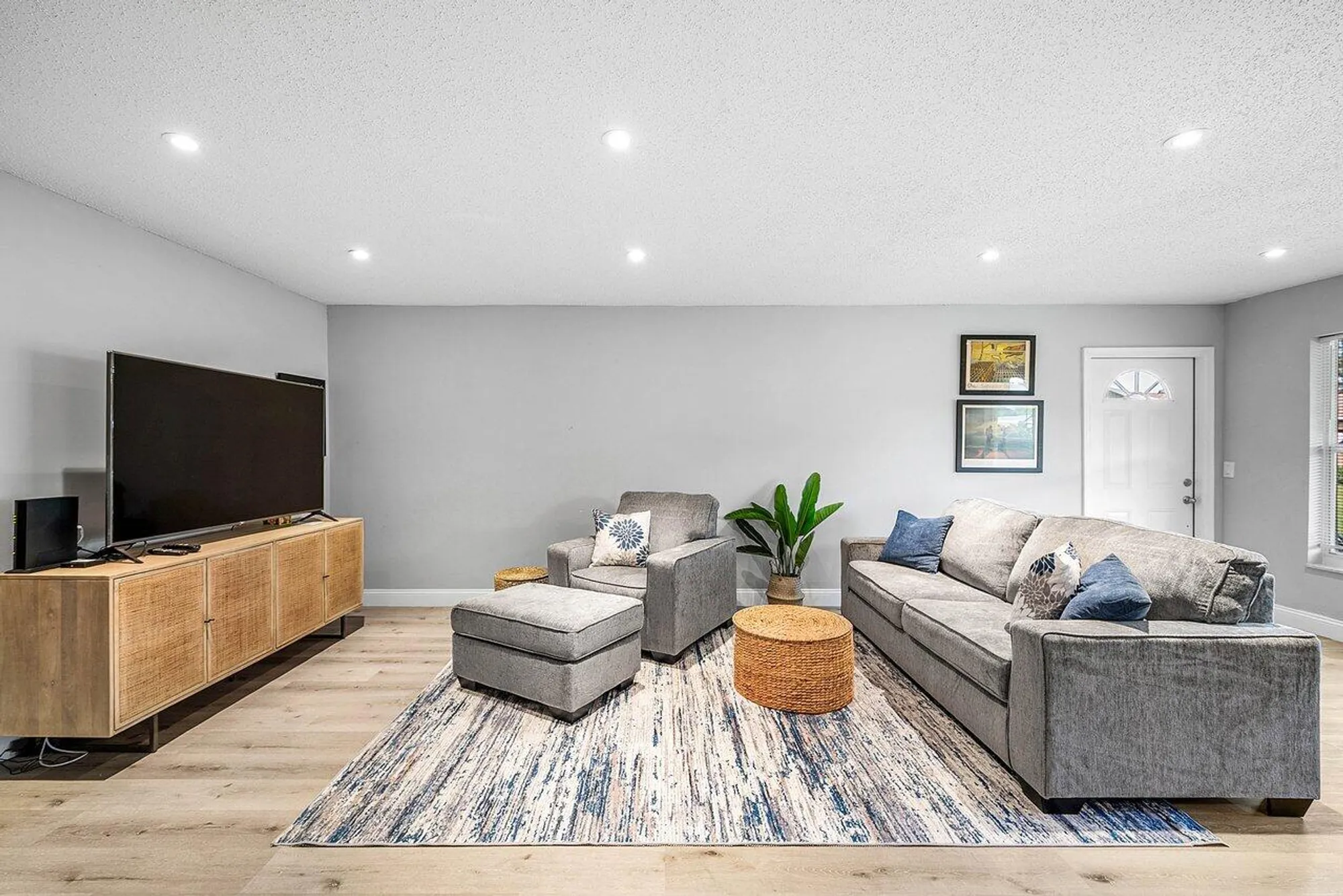 Property Slideshow image 4 of 28 | 837 north dr c, Delray Beach, FL, 33445