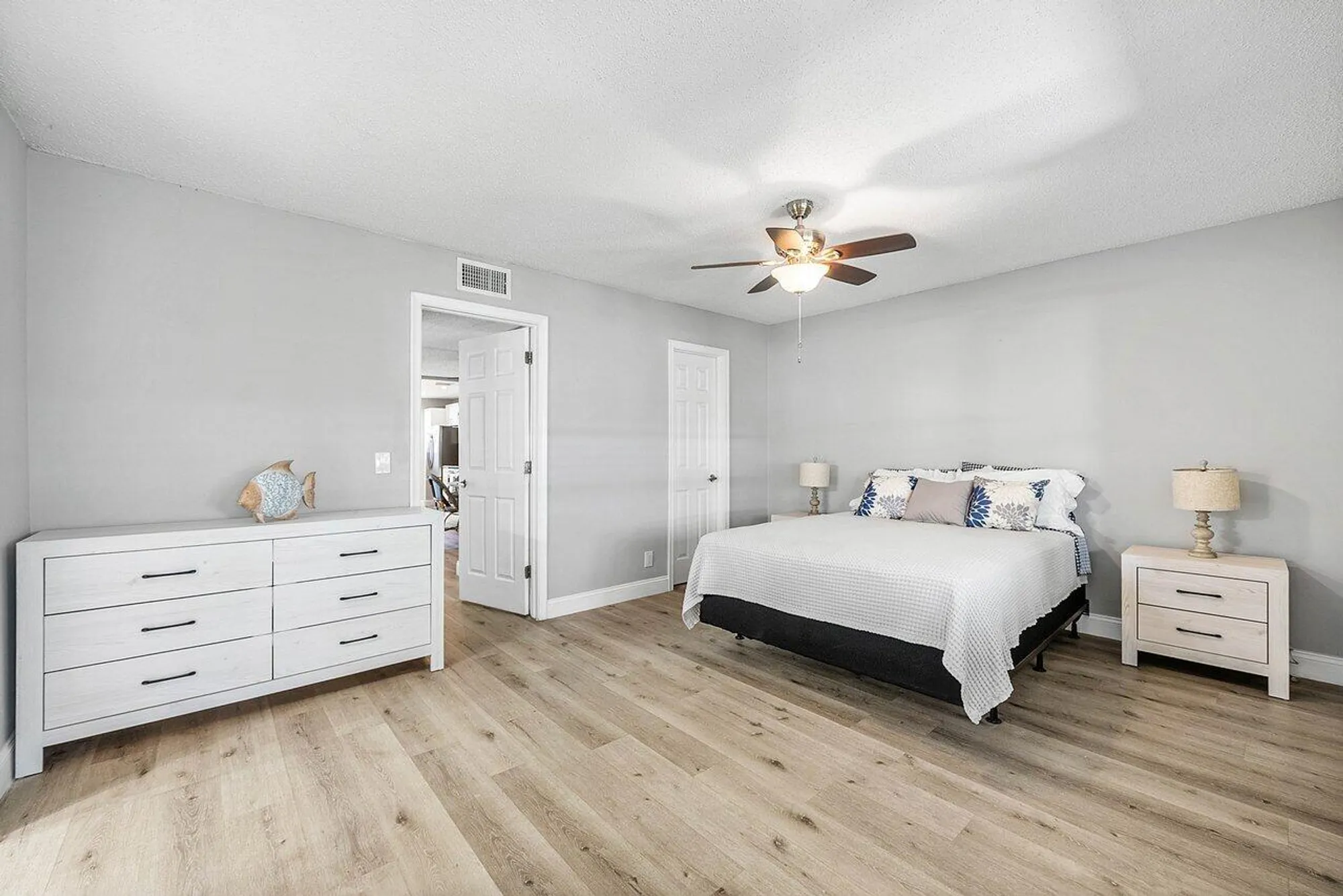 Property Slideshow image 17 of 28 | 837 north dr c, Delray Beach, FL, 33445