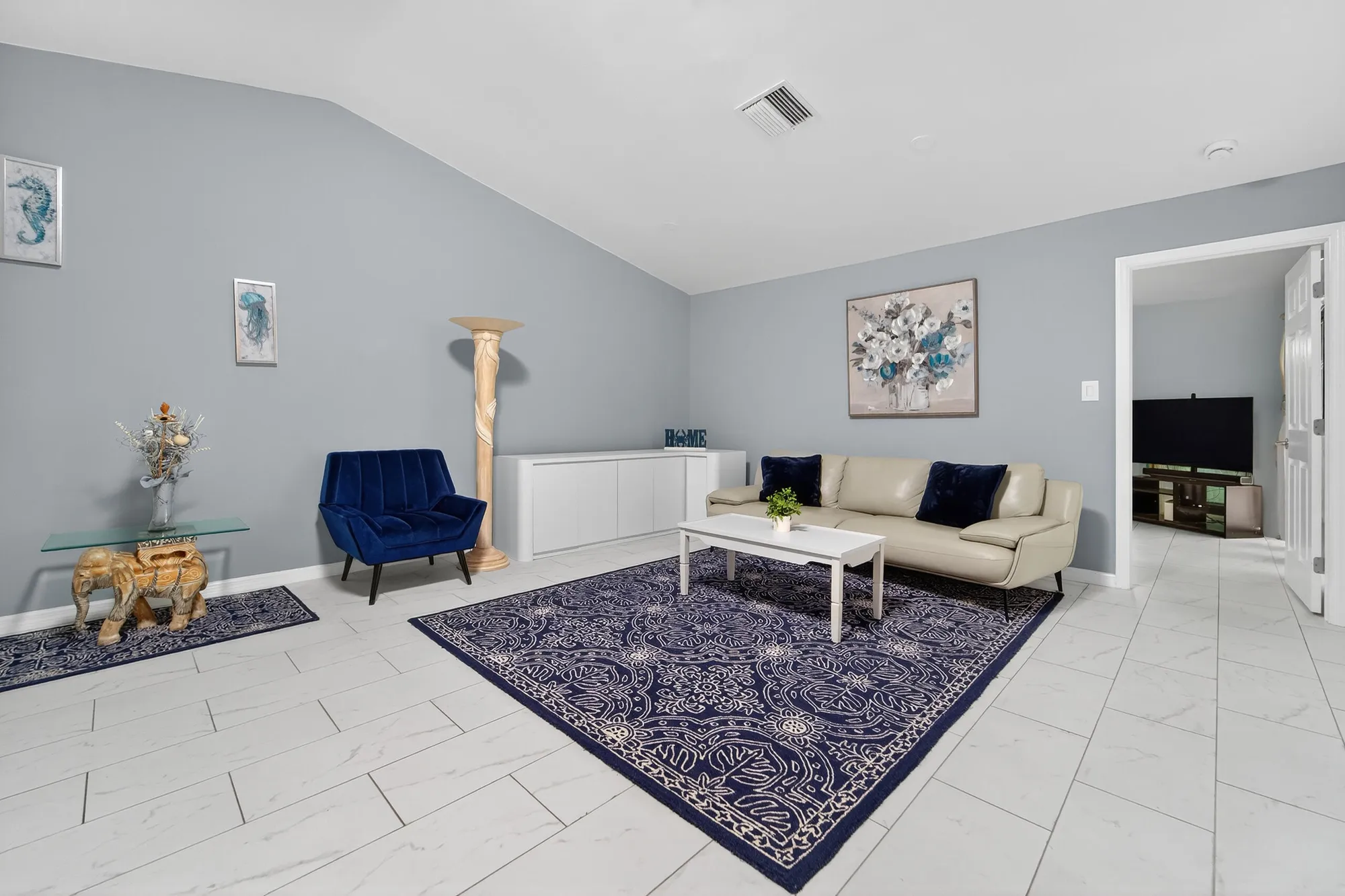 Property Slideshow image 22 of 78 | 1325 nw 23rd ln, Delray Beach, FL, 33445