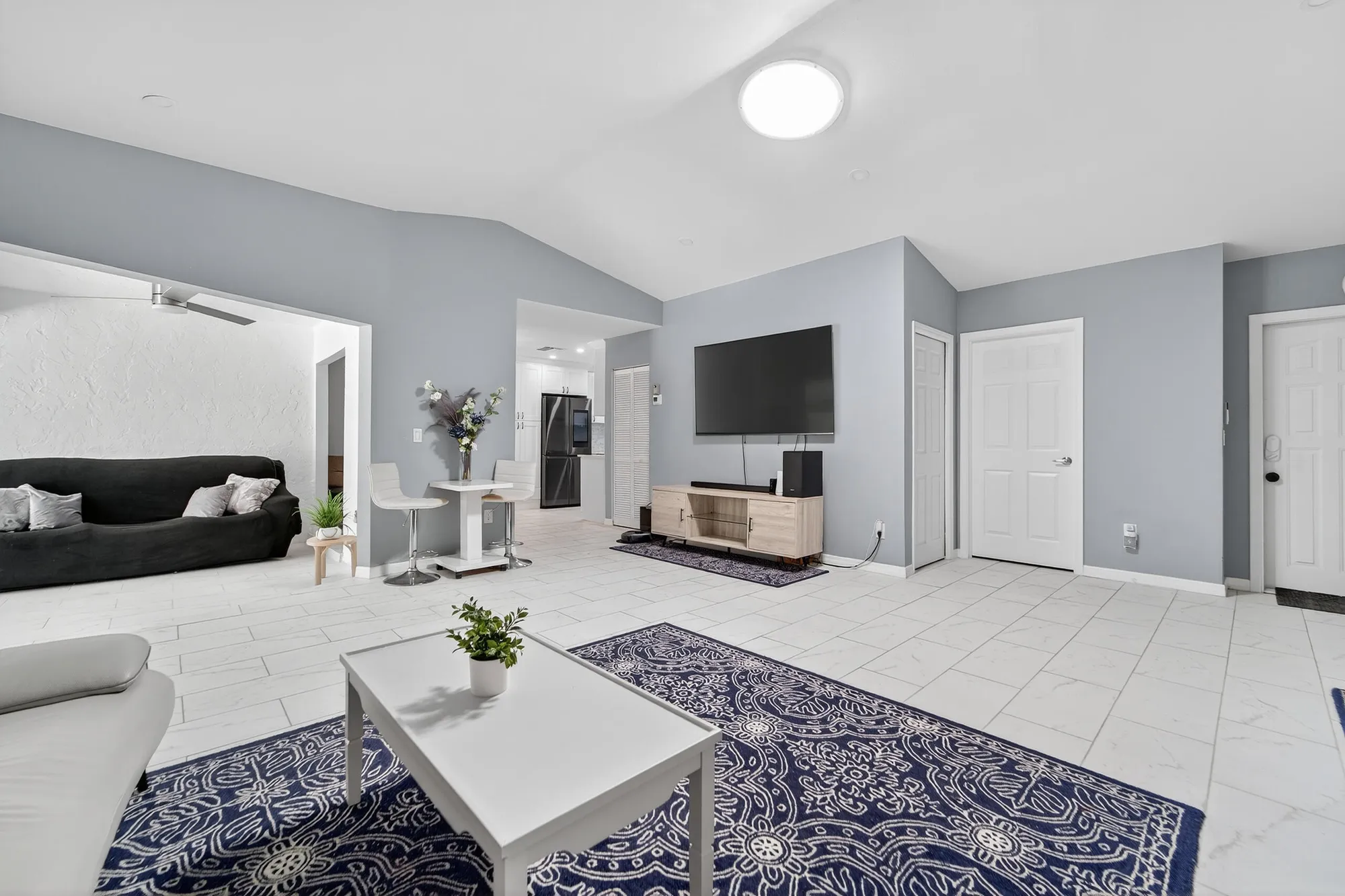 Property Slideshow image 23 of 78 | 1325 nw 23rd ln, Delray Beach, FL, 33445