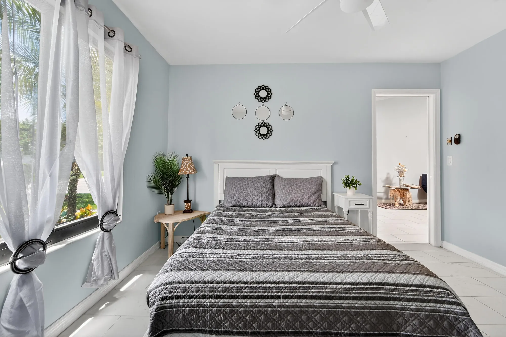 Property Slideshow image 28 of 78 | 1325 nw 23rd ln, Delray Beach, FL, 33445