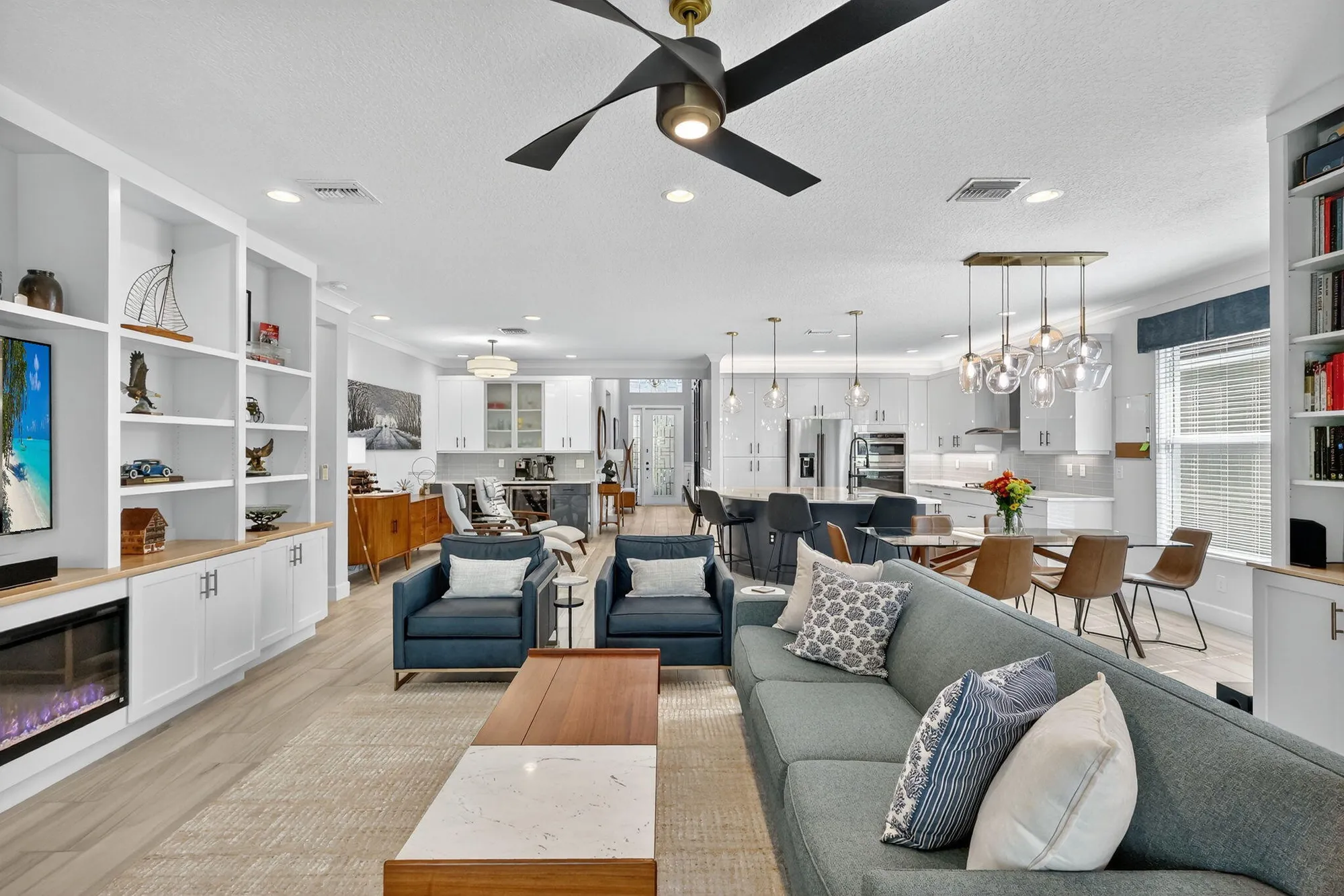 Property Slideshow image 13 of 113 | 13483 sw green delta rd, Port Saint Lucie, FL, 34987