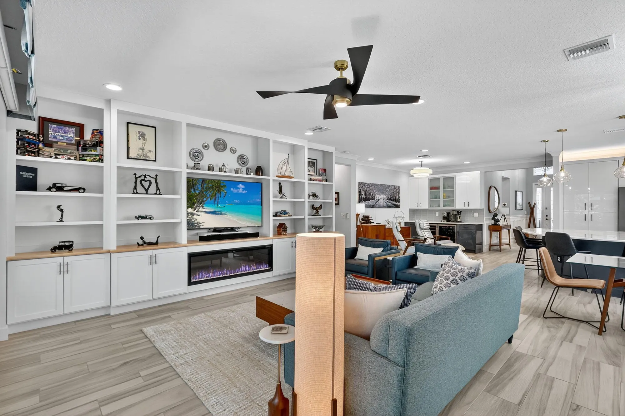 Property Slideshow image 16 of 113 | 13483 sw green delta rd, Port Saint Lucie, FL, 34987