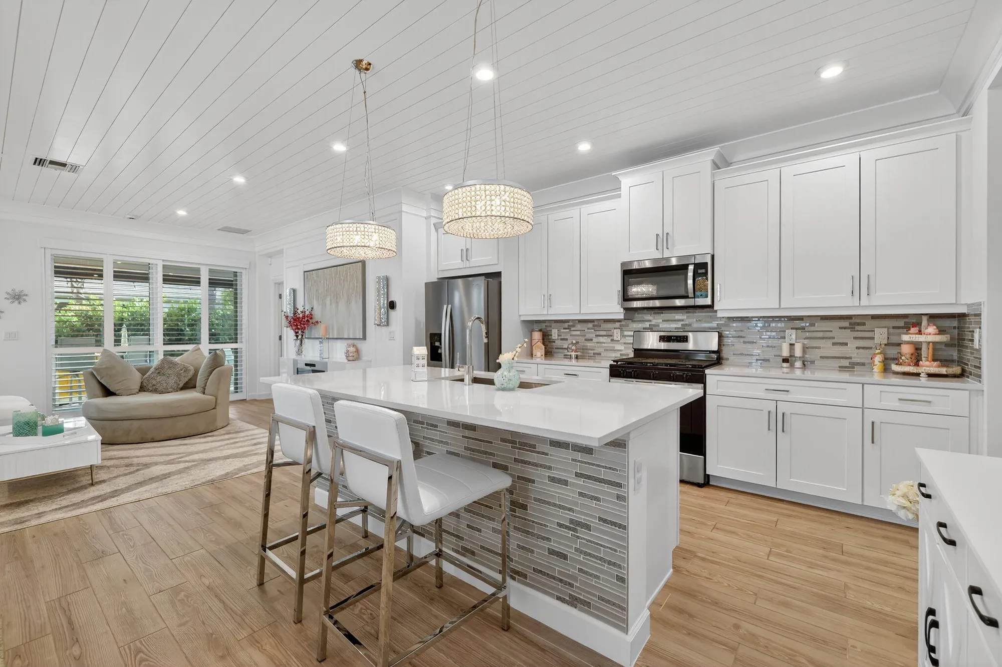 Property Slideshow image 9 of 47 | 9866 sw veronese dr, Port Saint Lucie, FL, 34987