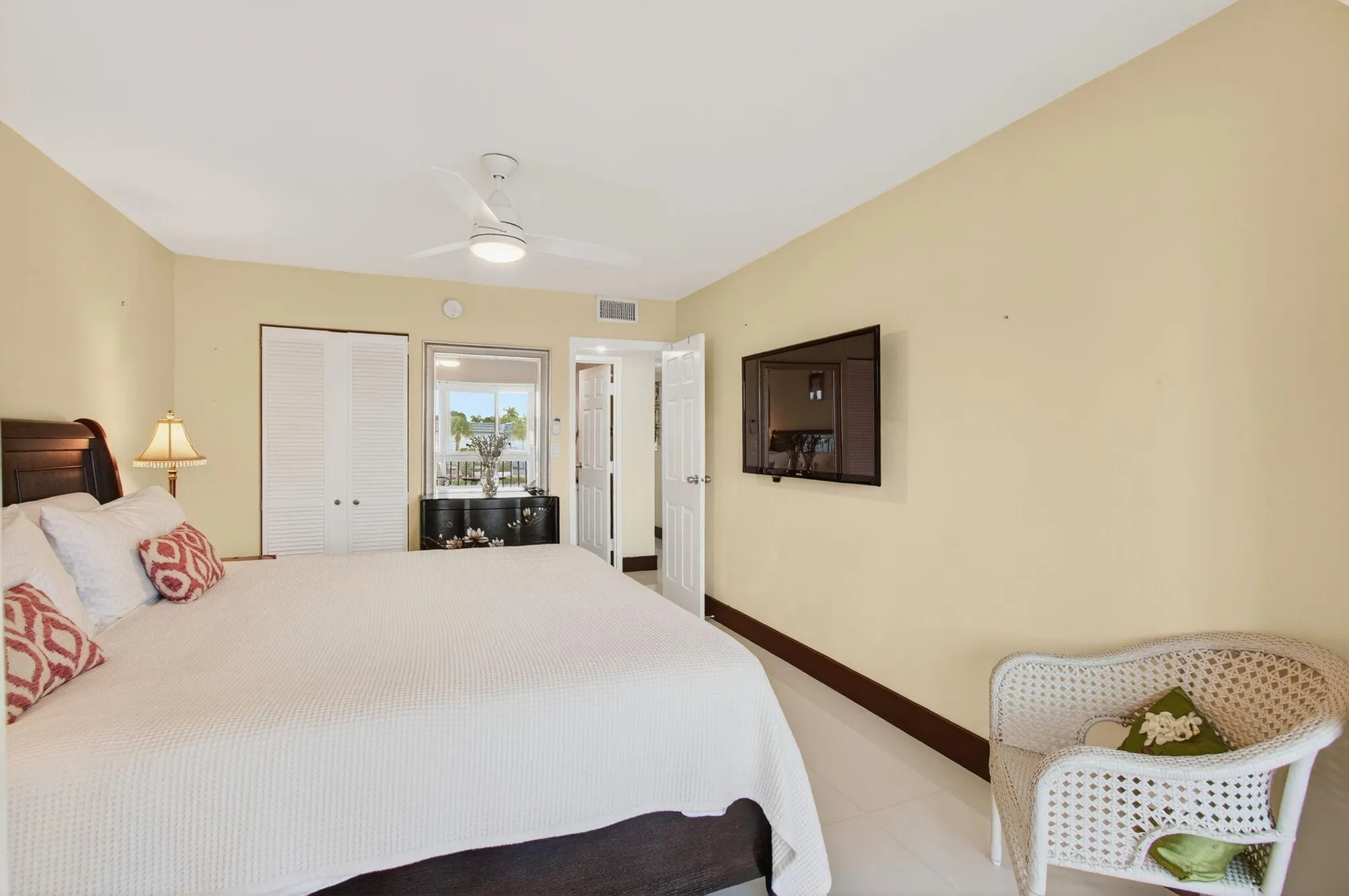 Property Slideshow image 48 of 88 | 185 brittany d, Delray Beach, FL, 33446