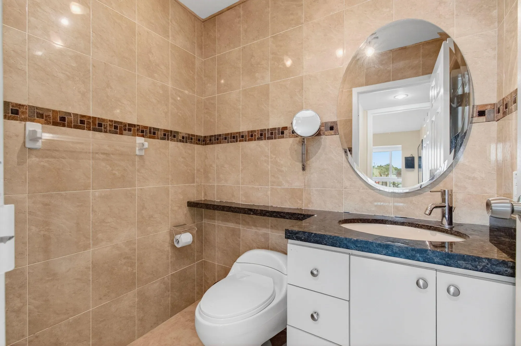 Property Slideshow image 53 of 88 | 185 brittany d, Delray Beach, FL, 33446