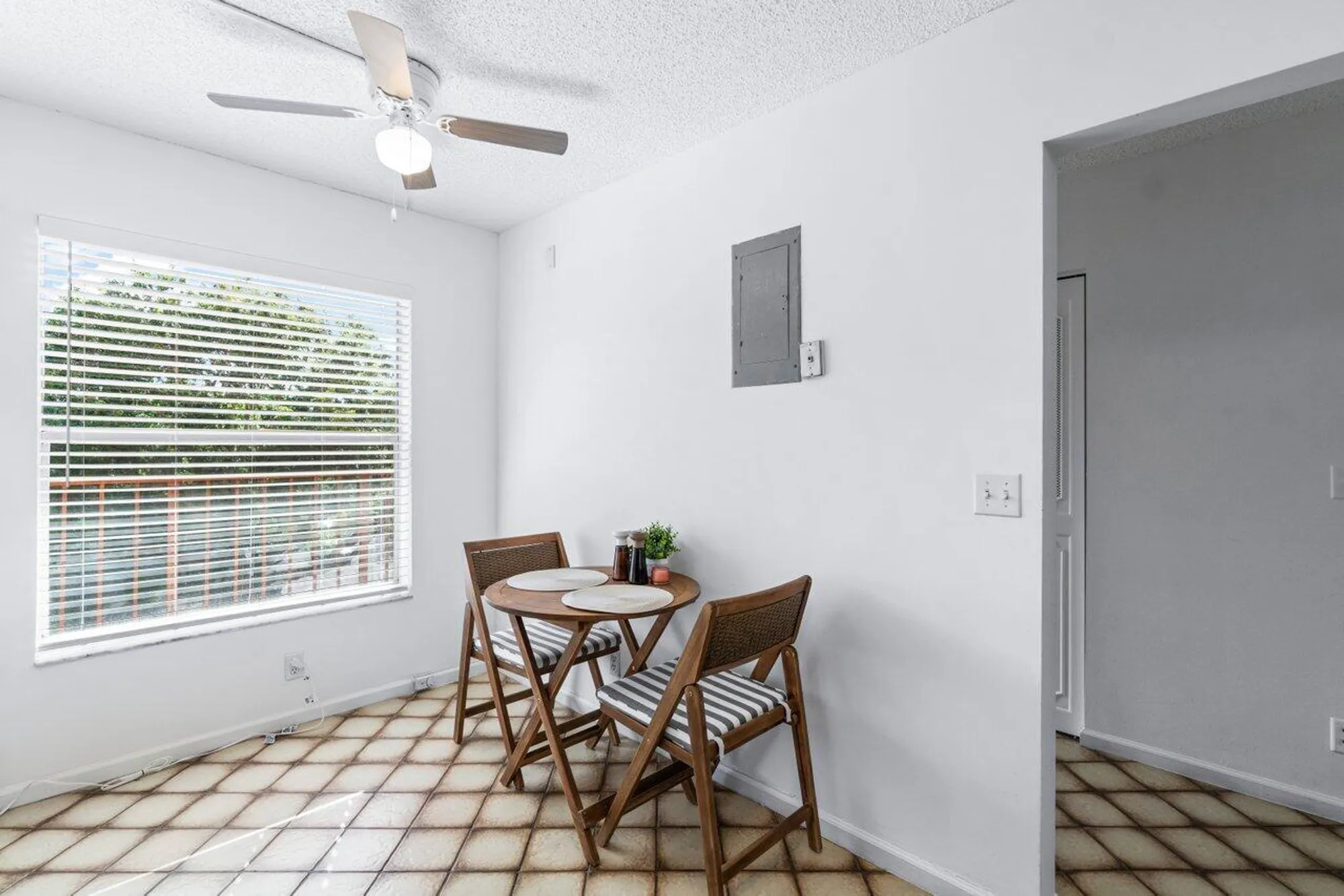 Property Slideshow image 4 of 32 | 14623 bonaire blvd 405, Delray Beach, FL, 33446