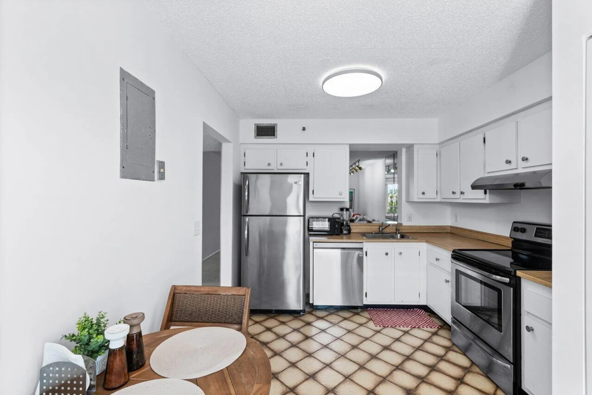 Property Slideshow image 7 of 32 | 14623 bonaire blvd 405, Delray Beach, FL, 33446