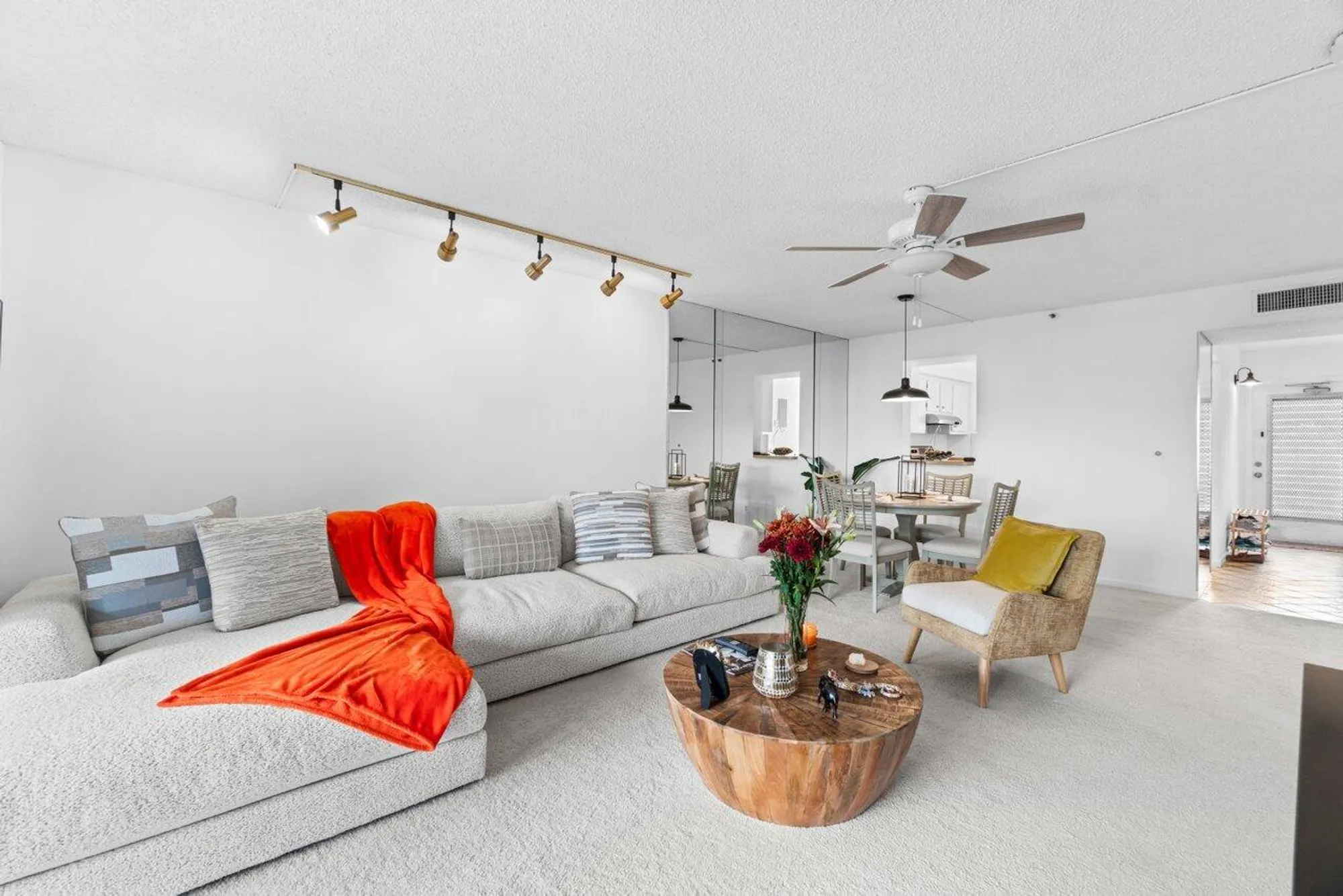 Property Slideshow image 12 of 32 | 14623 bonaire blvd 405, Delray Beach, FL, 33446