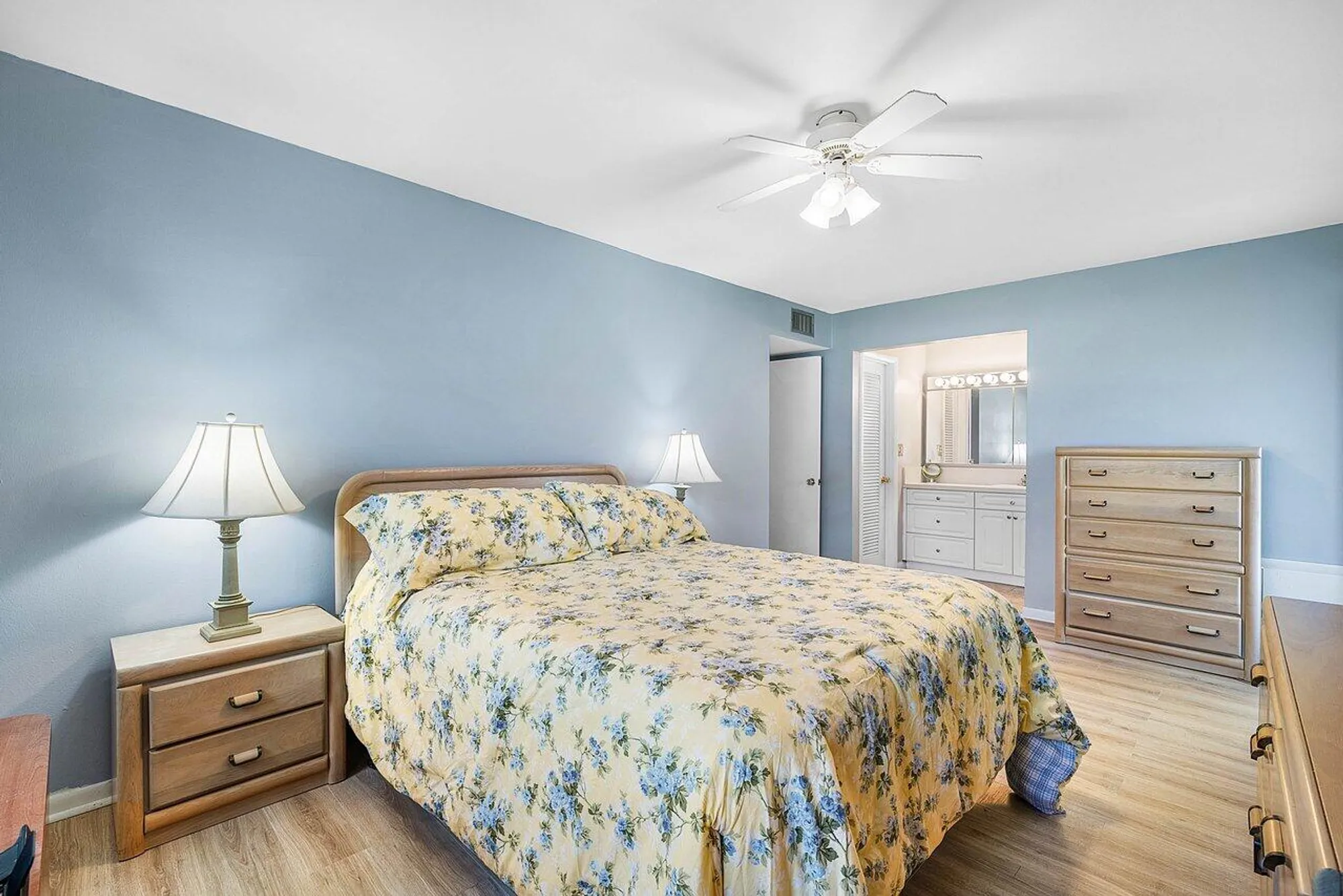 Property Slideshow image 14 of 22 | 437 high point blvd d, Delray Beach, FL, 33445