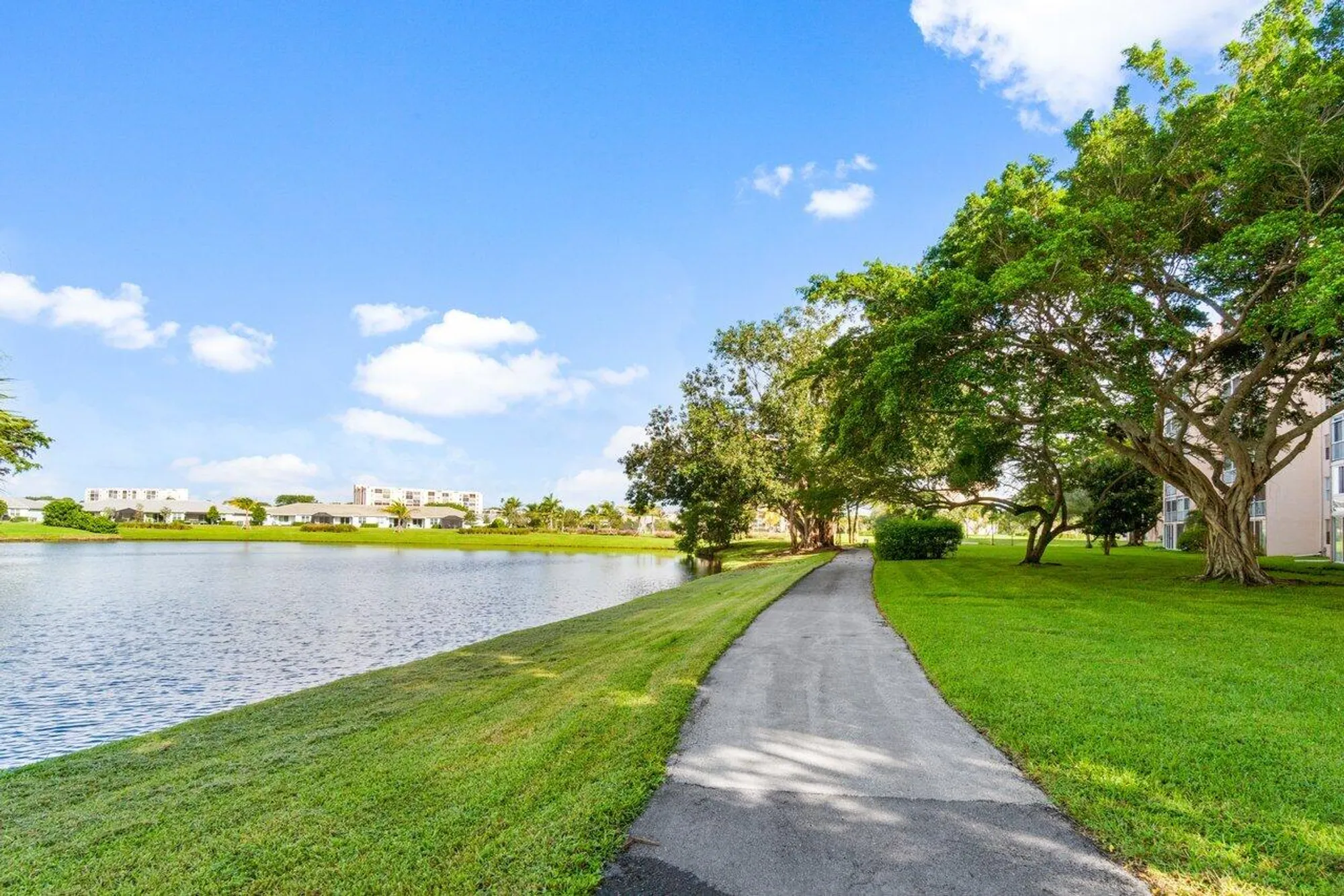 Property Slideshow image 31 of 32 | 14623 bonaire blvd 405, Delray Beach, FL, 33446