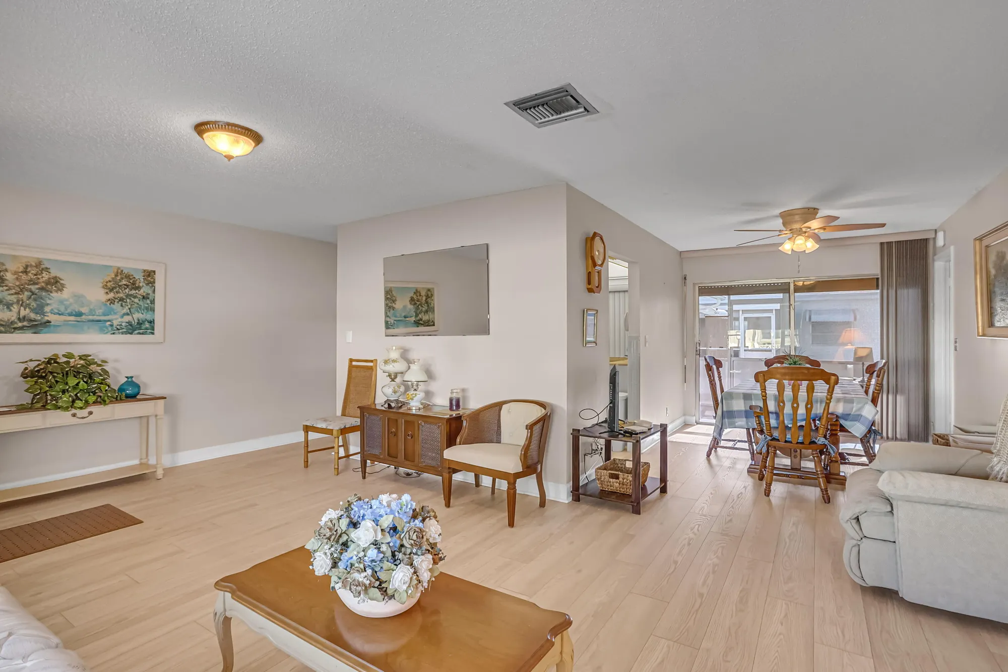 Property Slideshow image 7 of 28 | 1604 alfred dr, Boynton Beach, FL, 33426