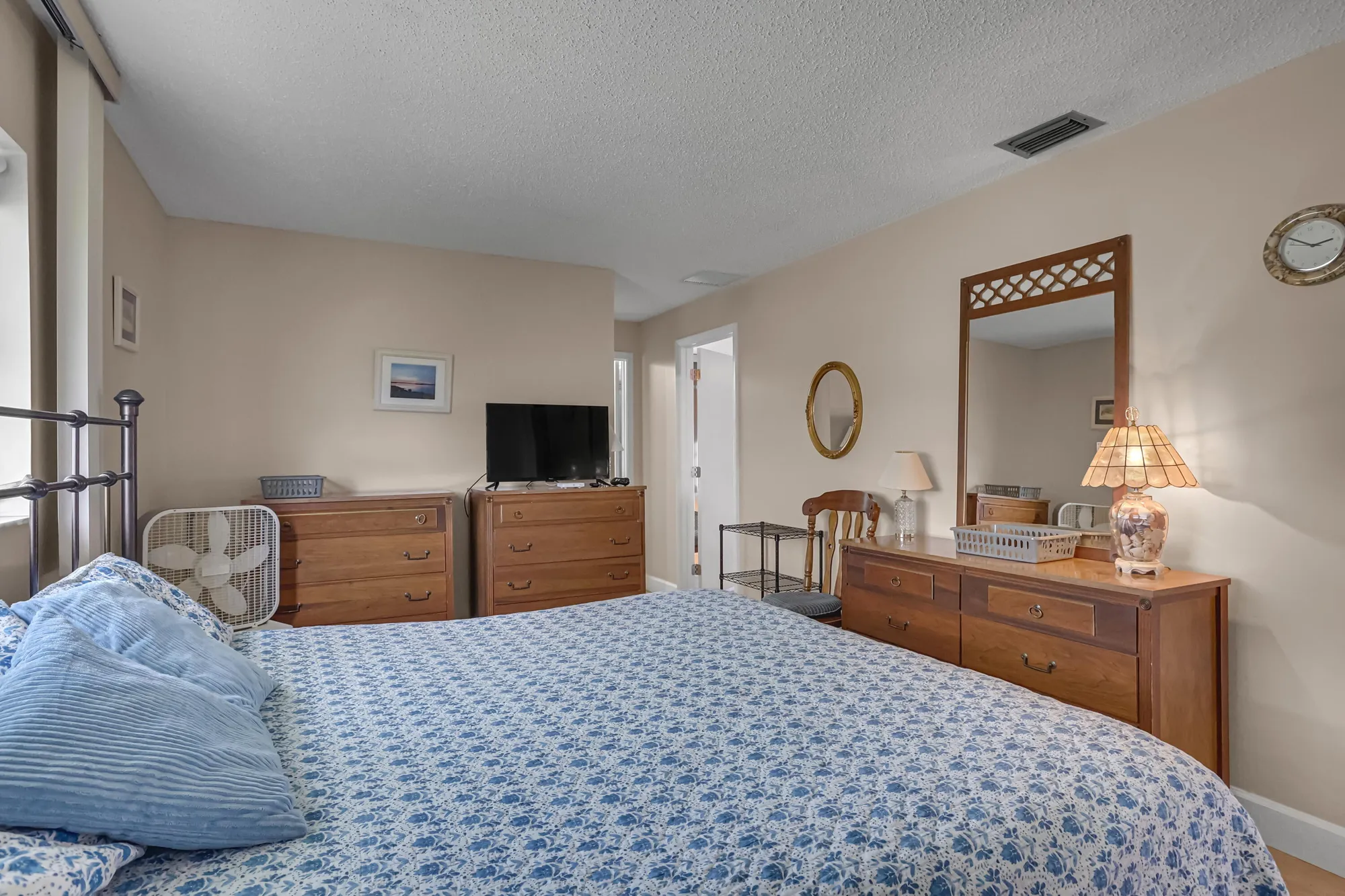 Property Slideshow image 14 of 28 | 1604 alfred dr, Boynton Beach, FL, 33426