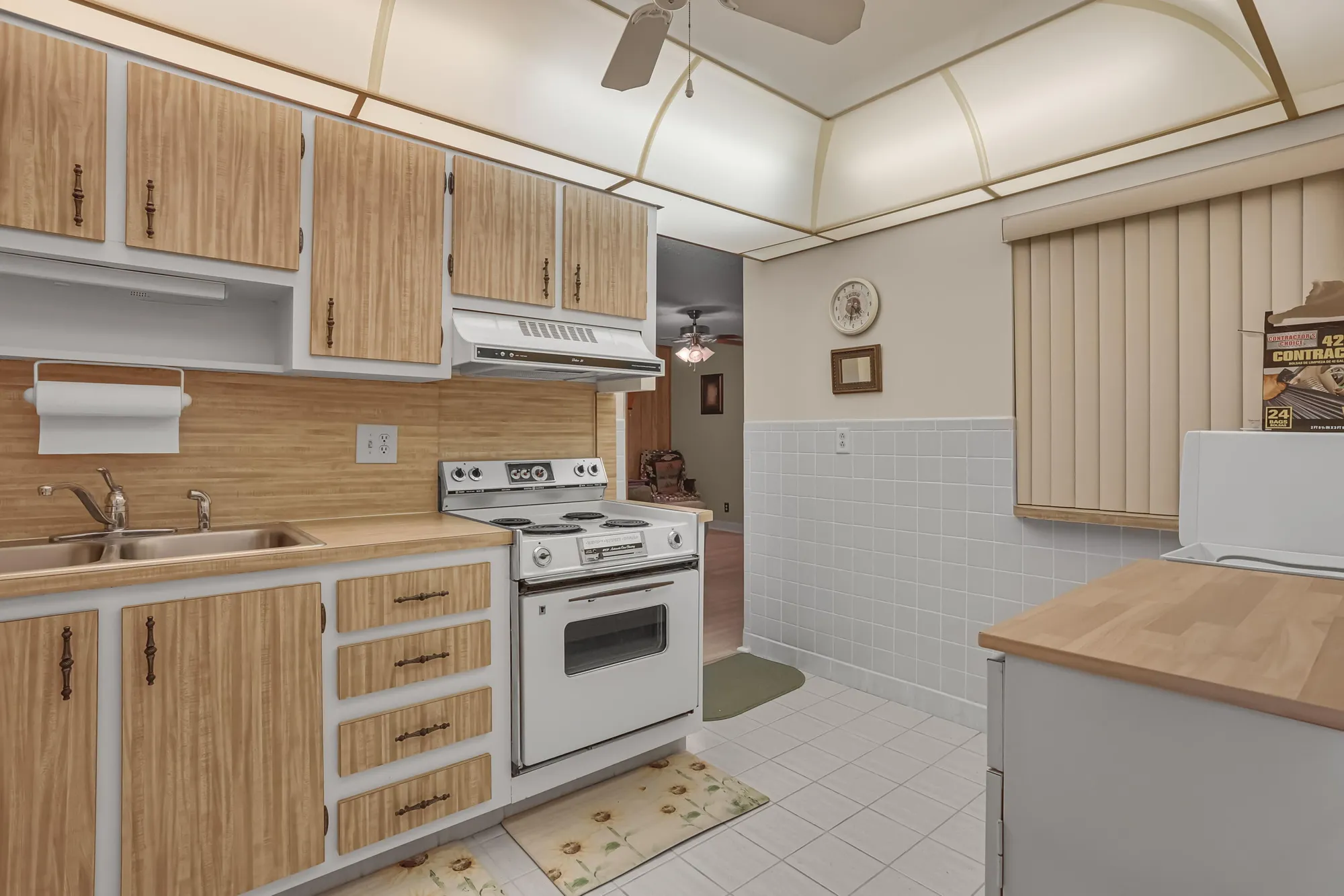 Property Slideshow image 12 of 28 | 1604 alfred dr, Boynton Beach, FL, 33426