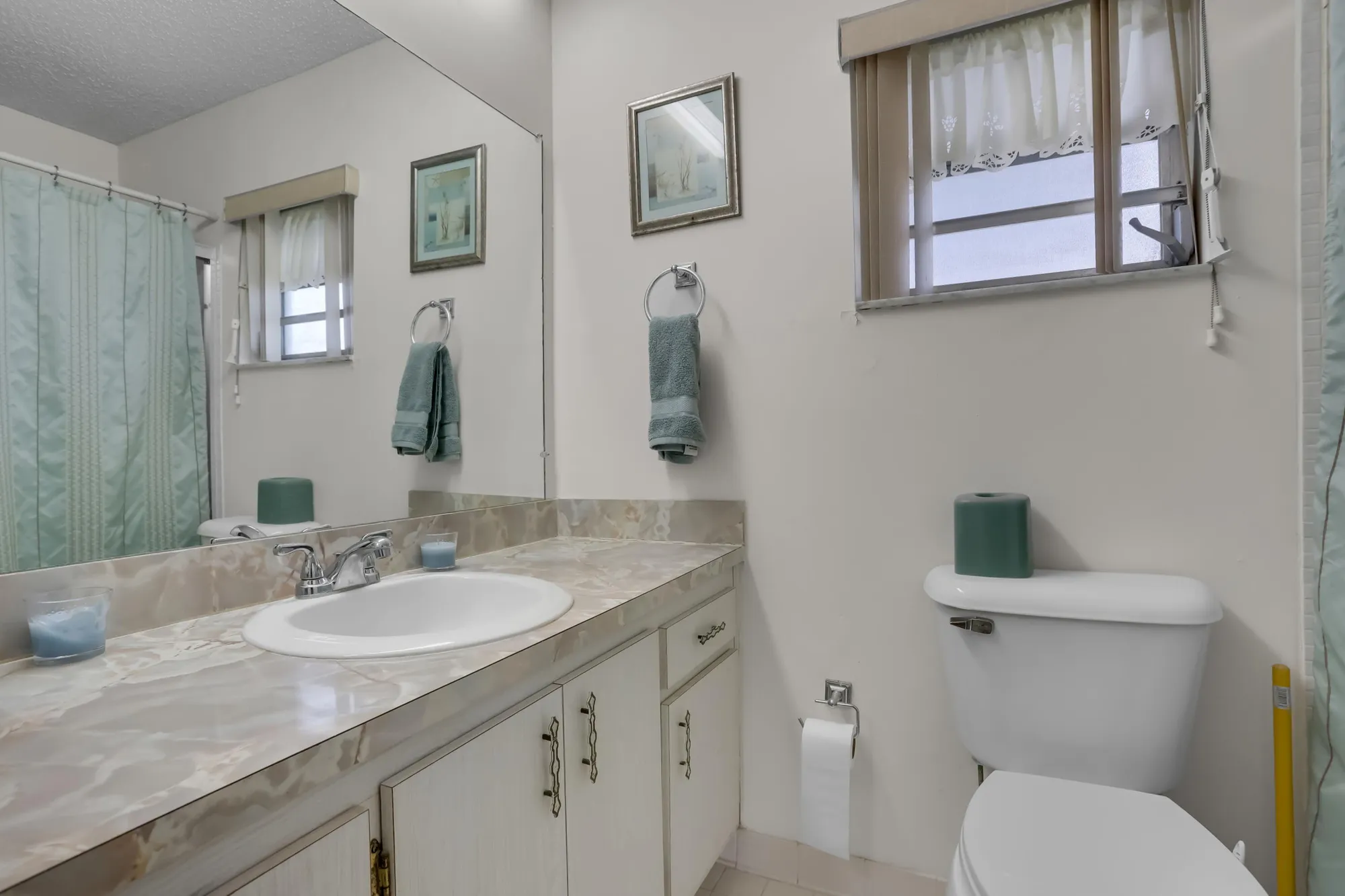Property Slideshow image 22 of 28 | 1604 alfred dr, Boynton Beach, FL, 33426