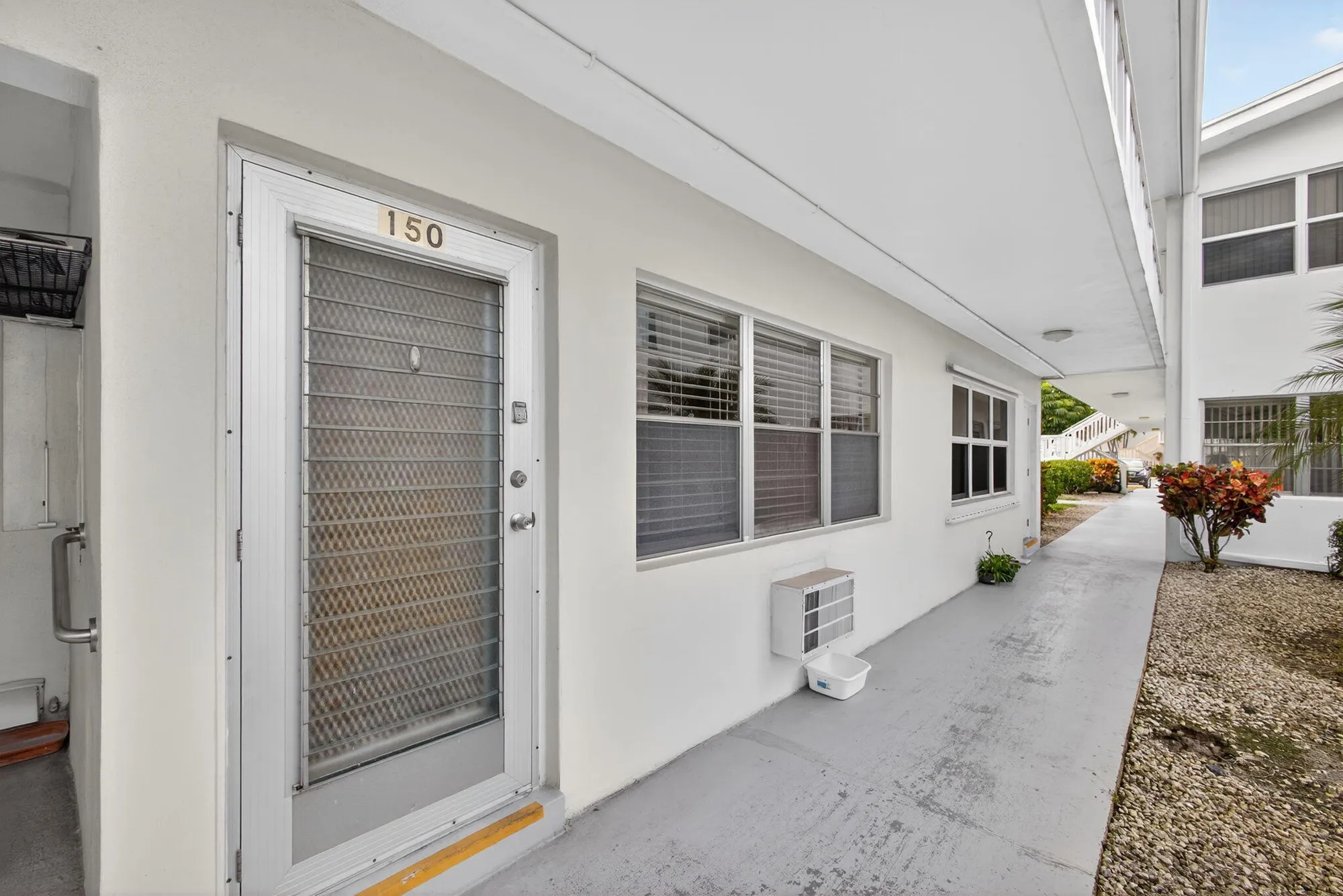 Property Slideshow image 6 of 30 | 150 coventry g, West Palm Beach, FL, 33417