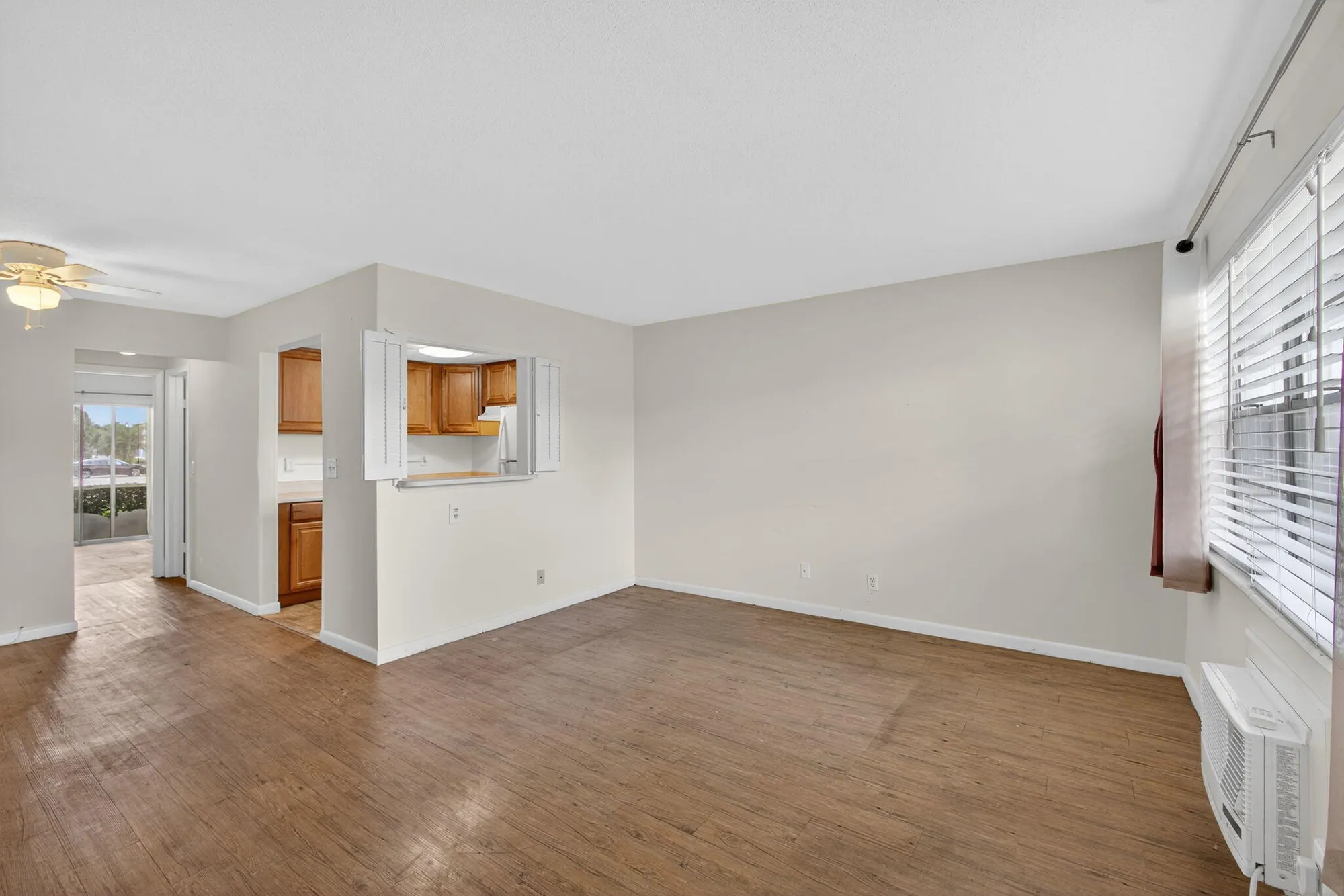 Property Slideshow image 10 of 30 | 150 coventry g, West Palm Beach, FL, 33417