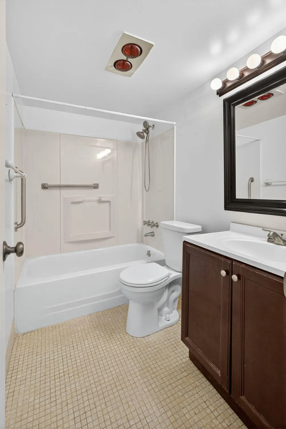 Property Slideshow image 18 of 30 | 150 coventry g, West Palm Beach, FL, 33417