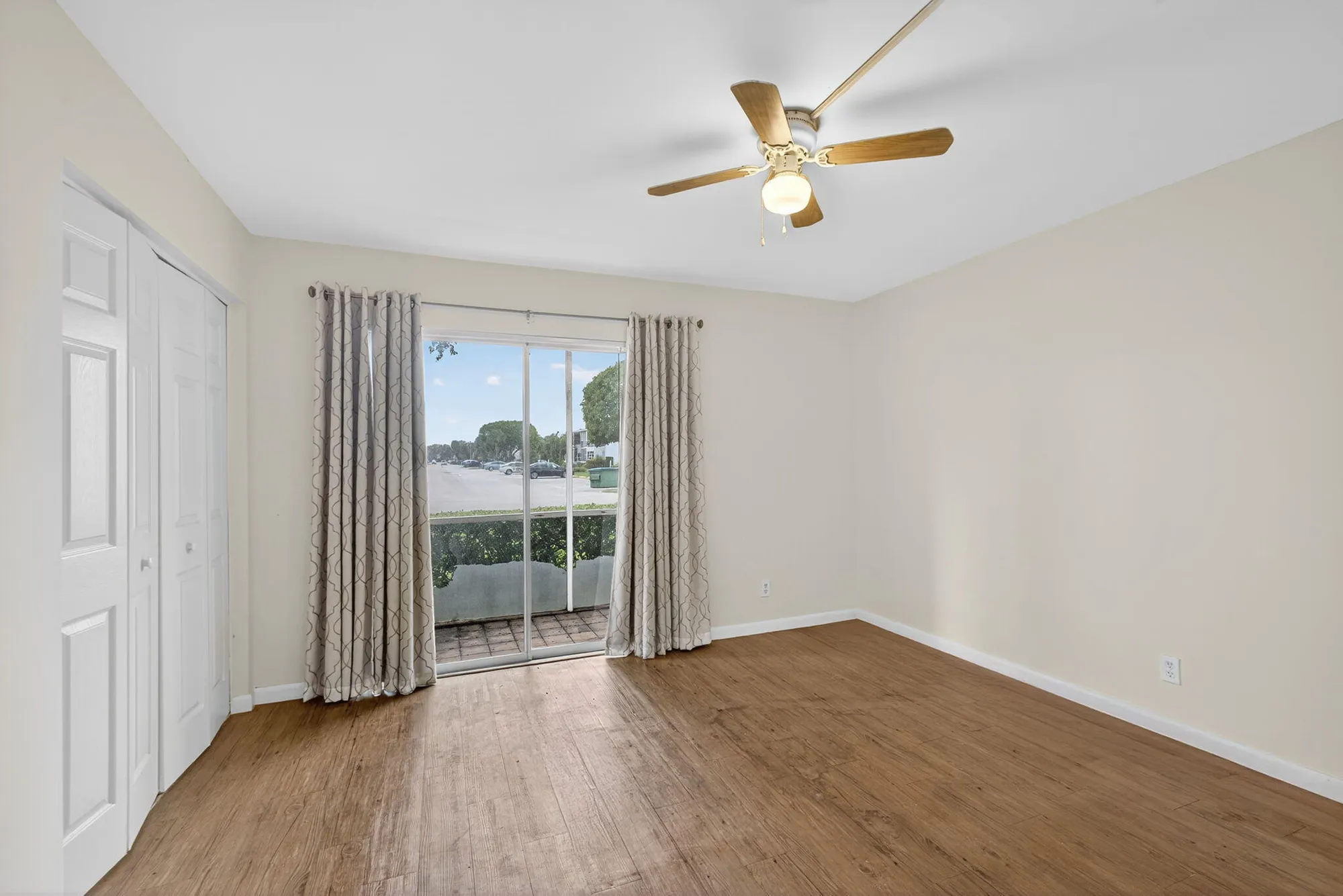 Property Slideshow image 20 of 30 | 150 coventry g, West Palm Beach, FL, 33417