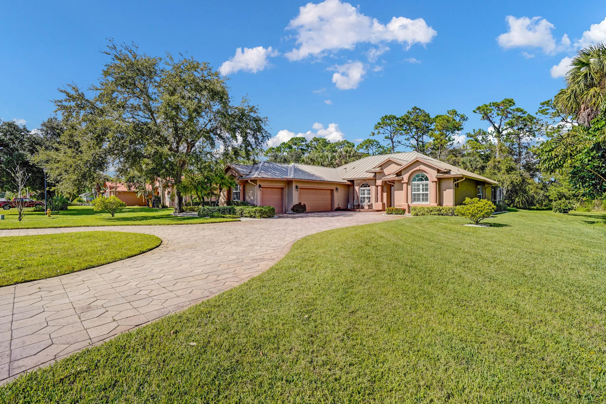 Property Slideshow image 5 of 54 | 3401 bent pine dr, Fort Pierce, FL, 34951