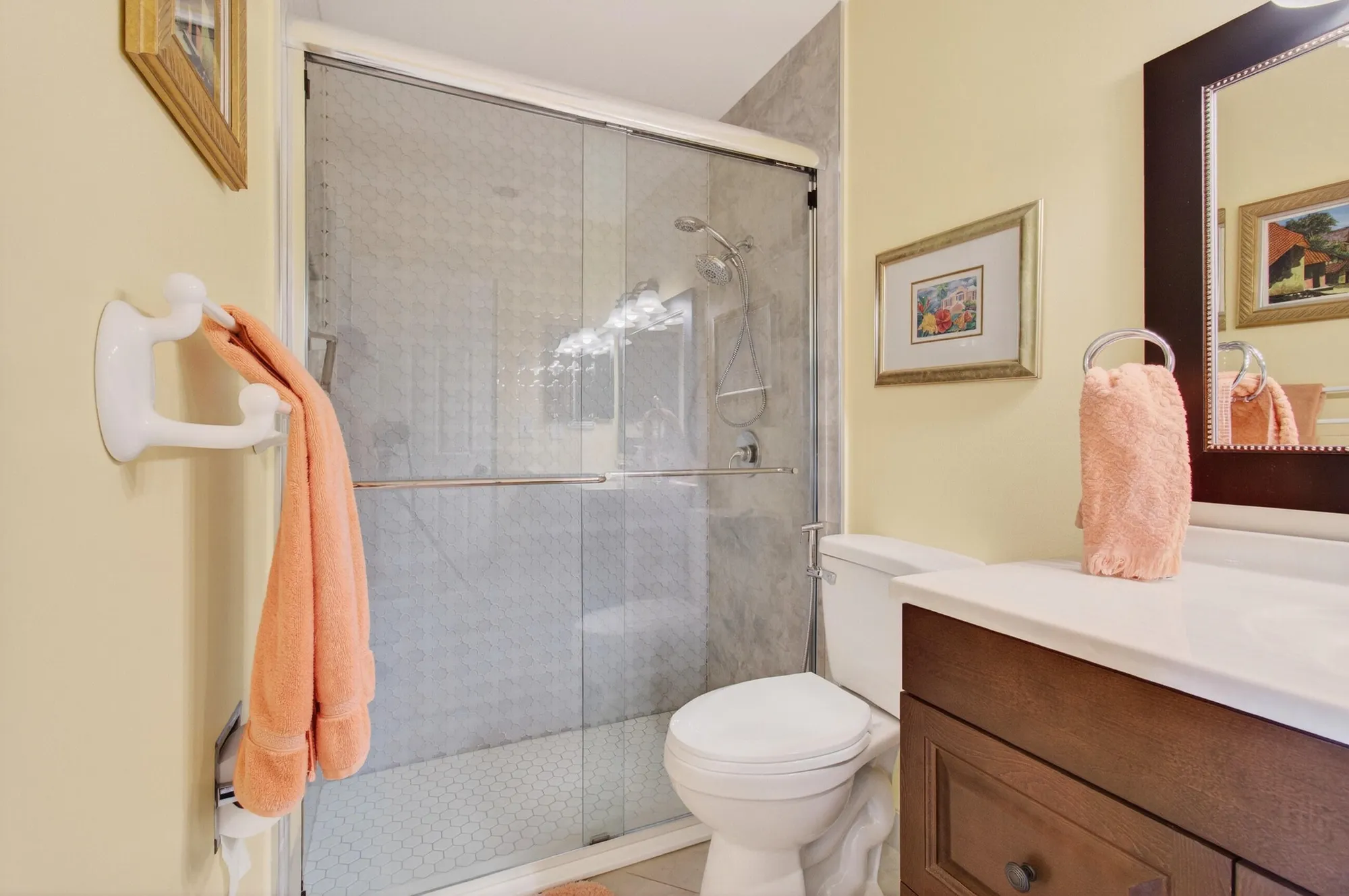 Property Slideshow image 34 of 40 | 4330 lucerne villas ln, Lake Worth, FL, 33467