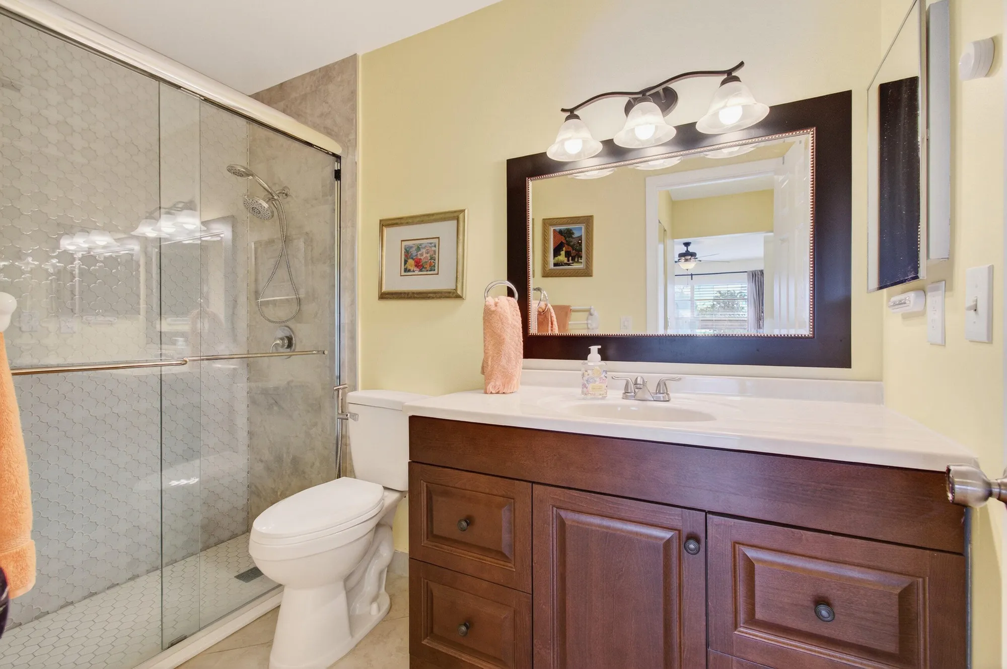 Property Slideshow image 32 of 40 | 4330 lucerne villas ln, Lake Worth, FL, 33467