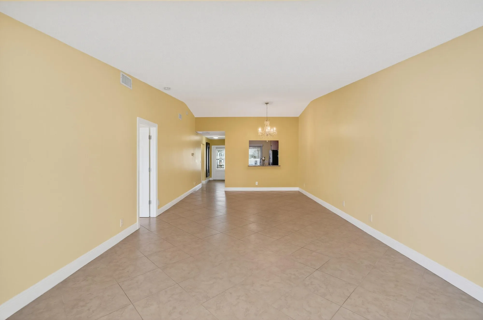 Property Slideshow image 21 of 40 | 4330 lucerne villas ln, Lake Worth, FL, 33467