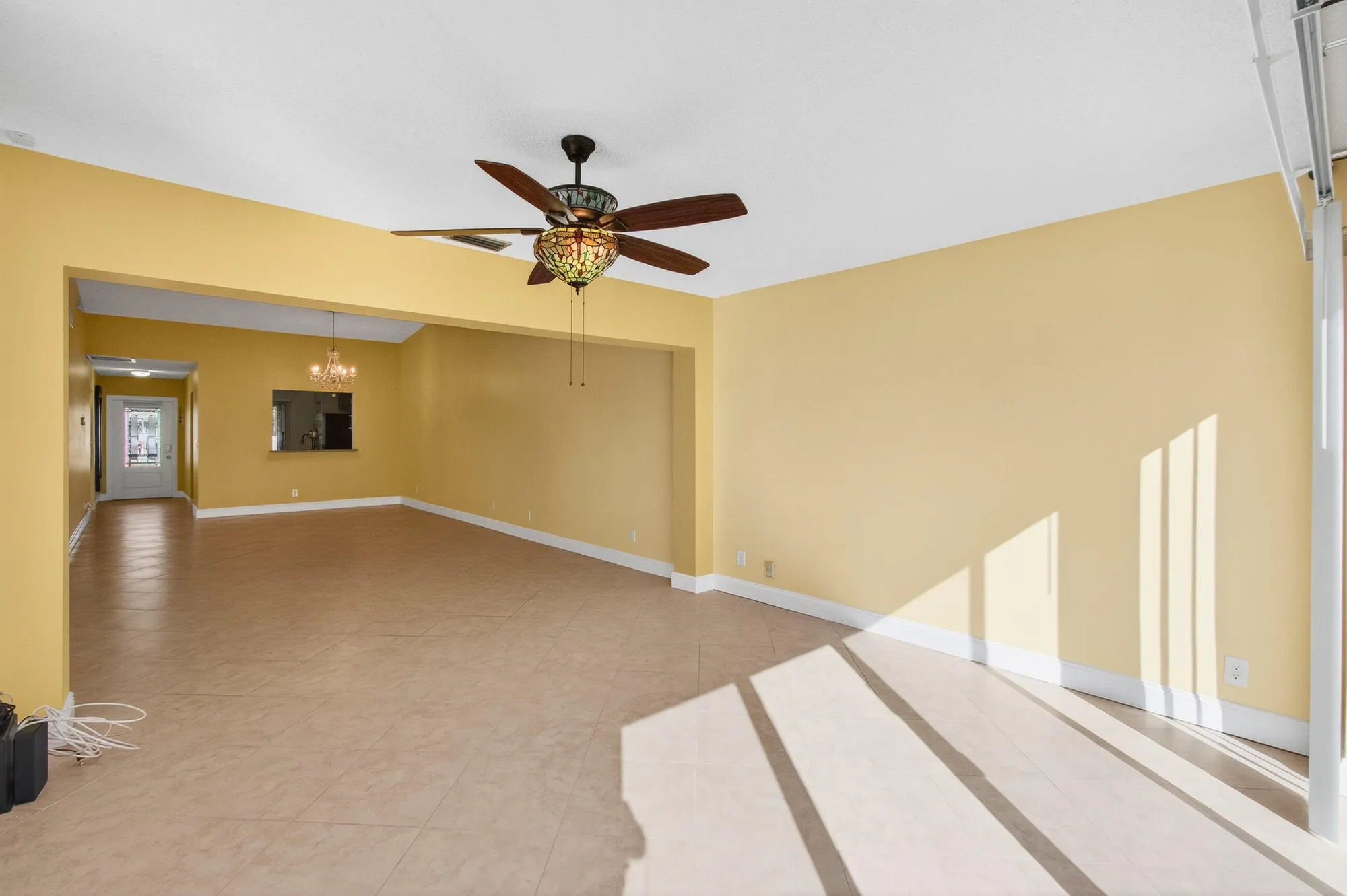 Property Slideshow image 18 of 40 | 4330 lucerne villas ln, Lake Worth, FL, 33467