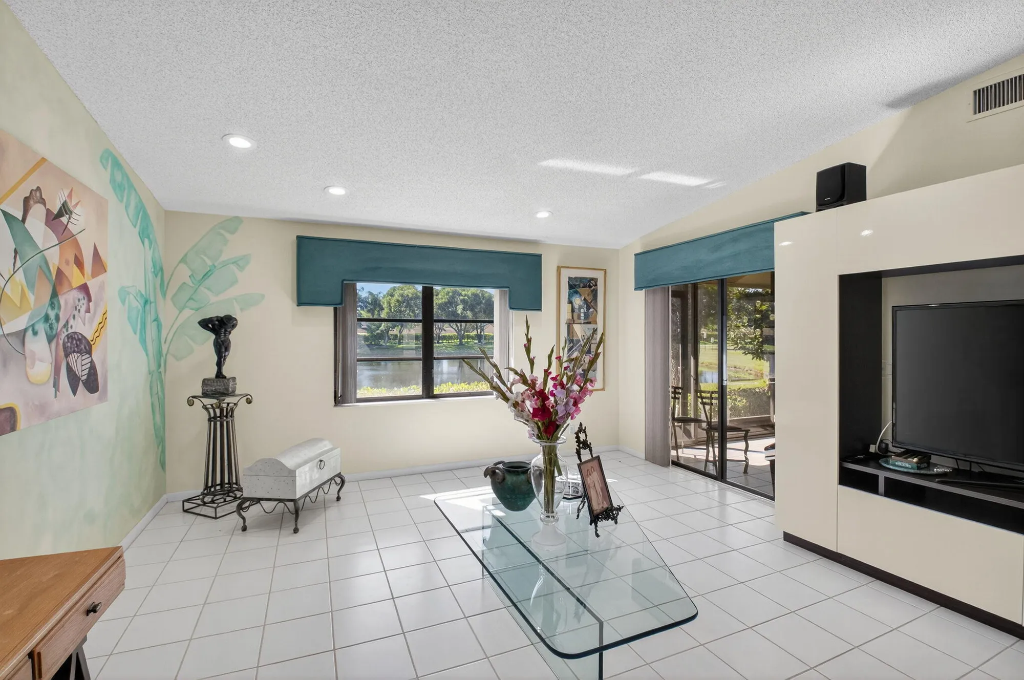 Property Slideshow image 4 of 31 | 8146 windgate dr, Boca Raton, FL, 33496