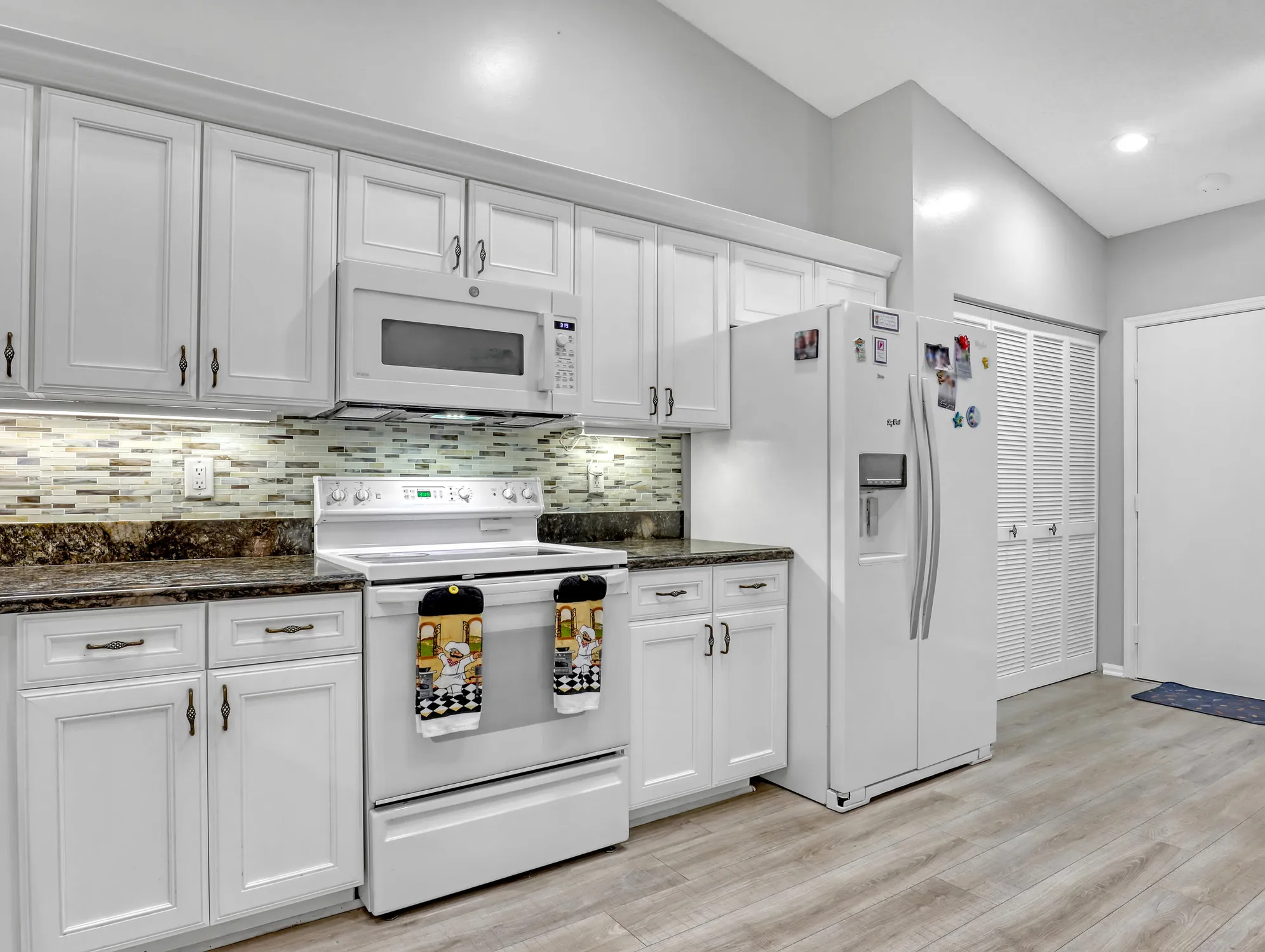 Property Slideshow image 17 of 48 | 7698 majestic palm dr, Boynton Beach, FL, 33437