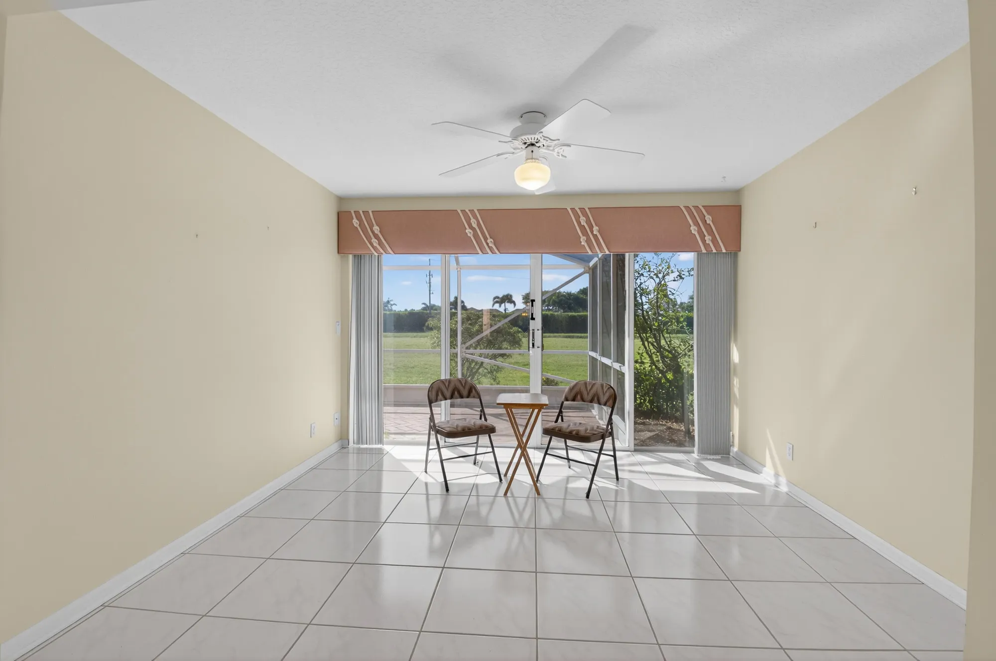 Property Slideshow image 29 of 86 | 5634 royal lake cir, Boynton Beach, FL, 33437