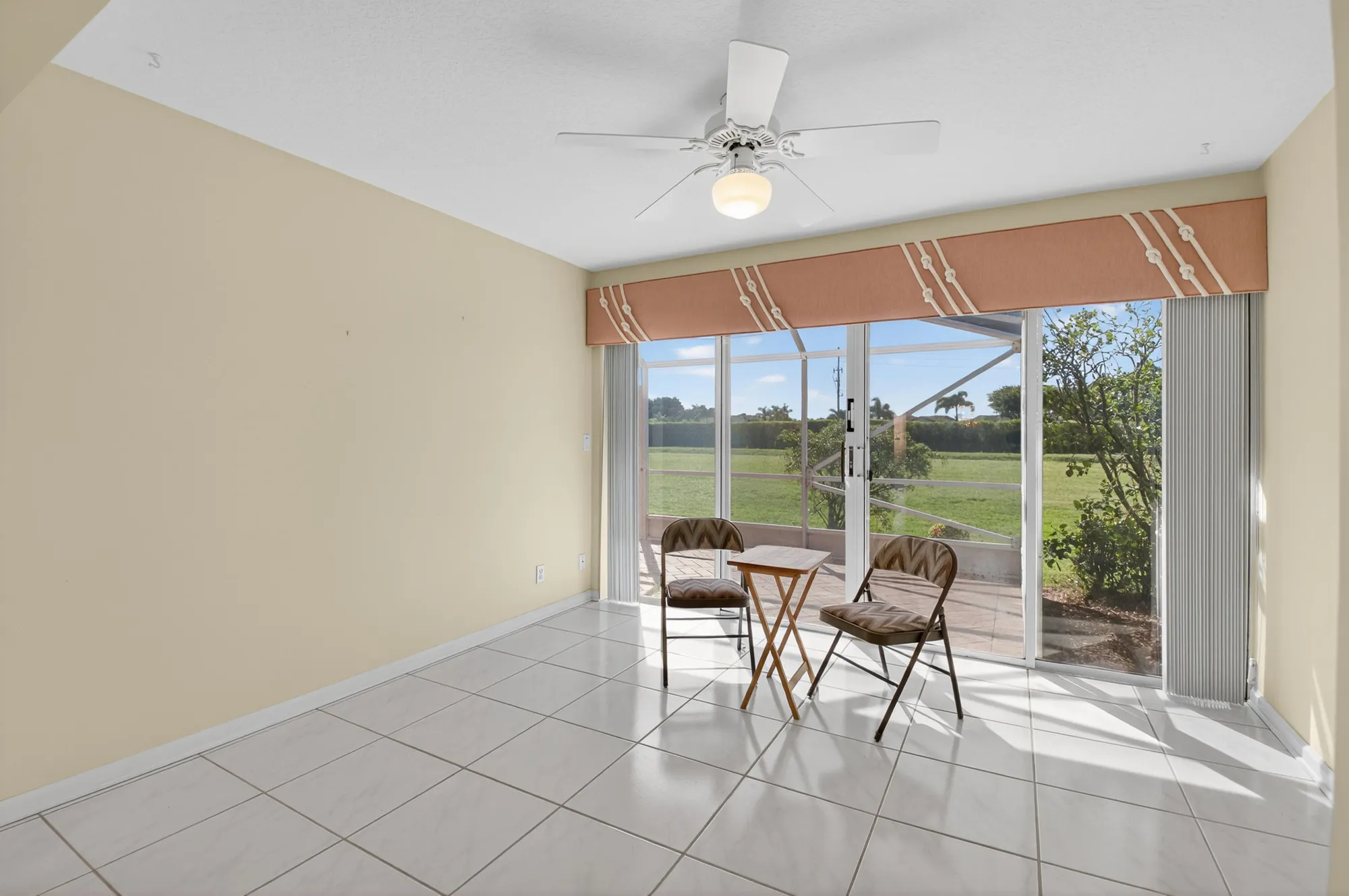 Property Slideshow image 30 of 86 | 5634 royal lake cir, Boynton Beach, FL, 33437