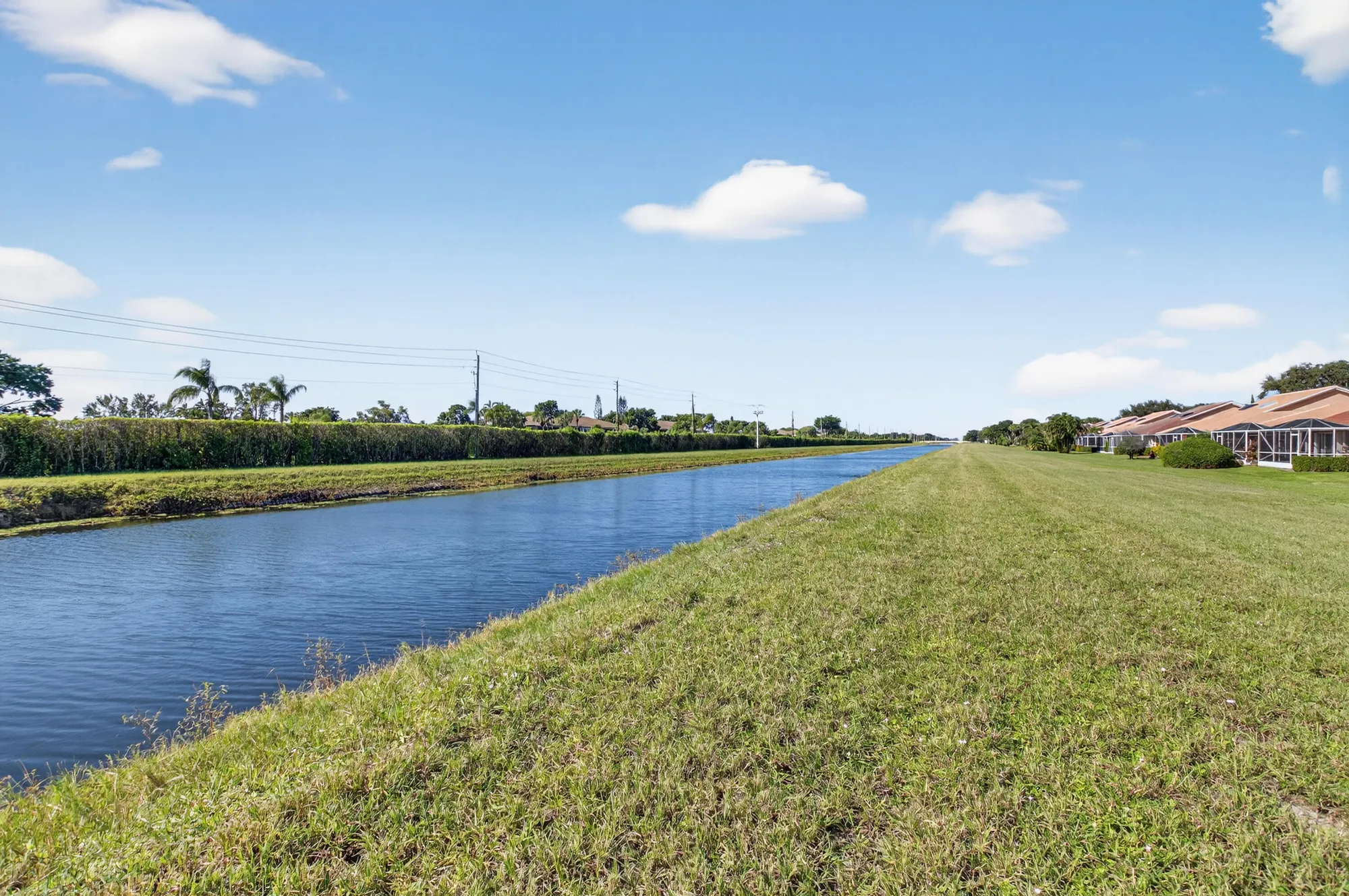 Property Slideshow image 37 of 86 | 5634 royal lake cir, Boynton Beach, FL, 33437