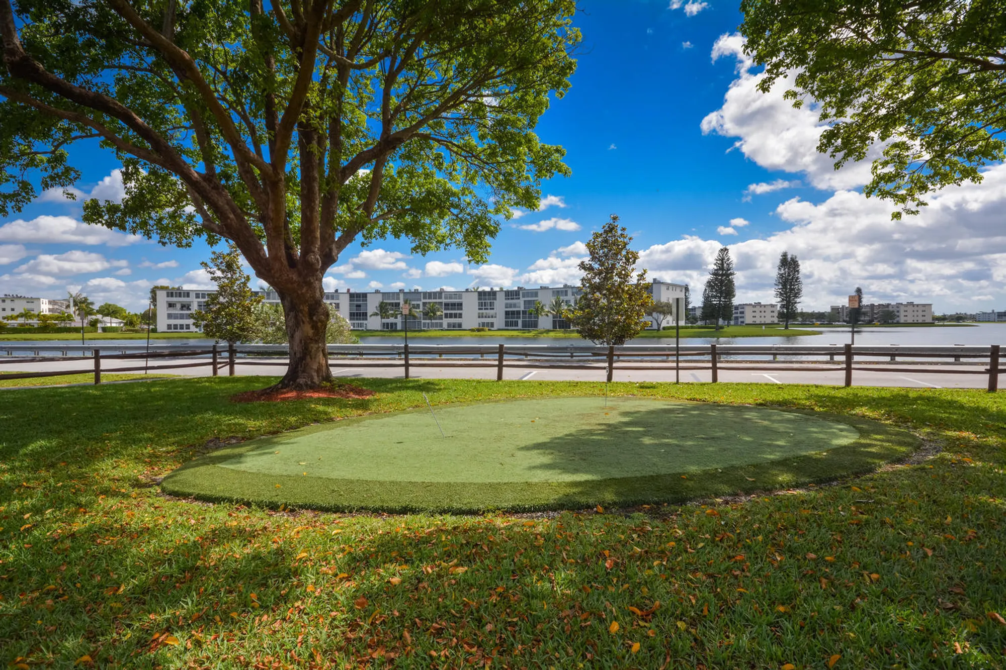 Property Slideshow image 27 of 38 | 262 bedford k, West Palm Beach, FL, 33417