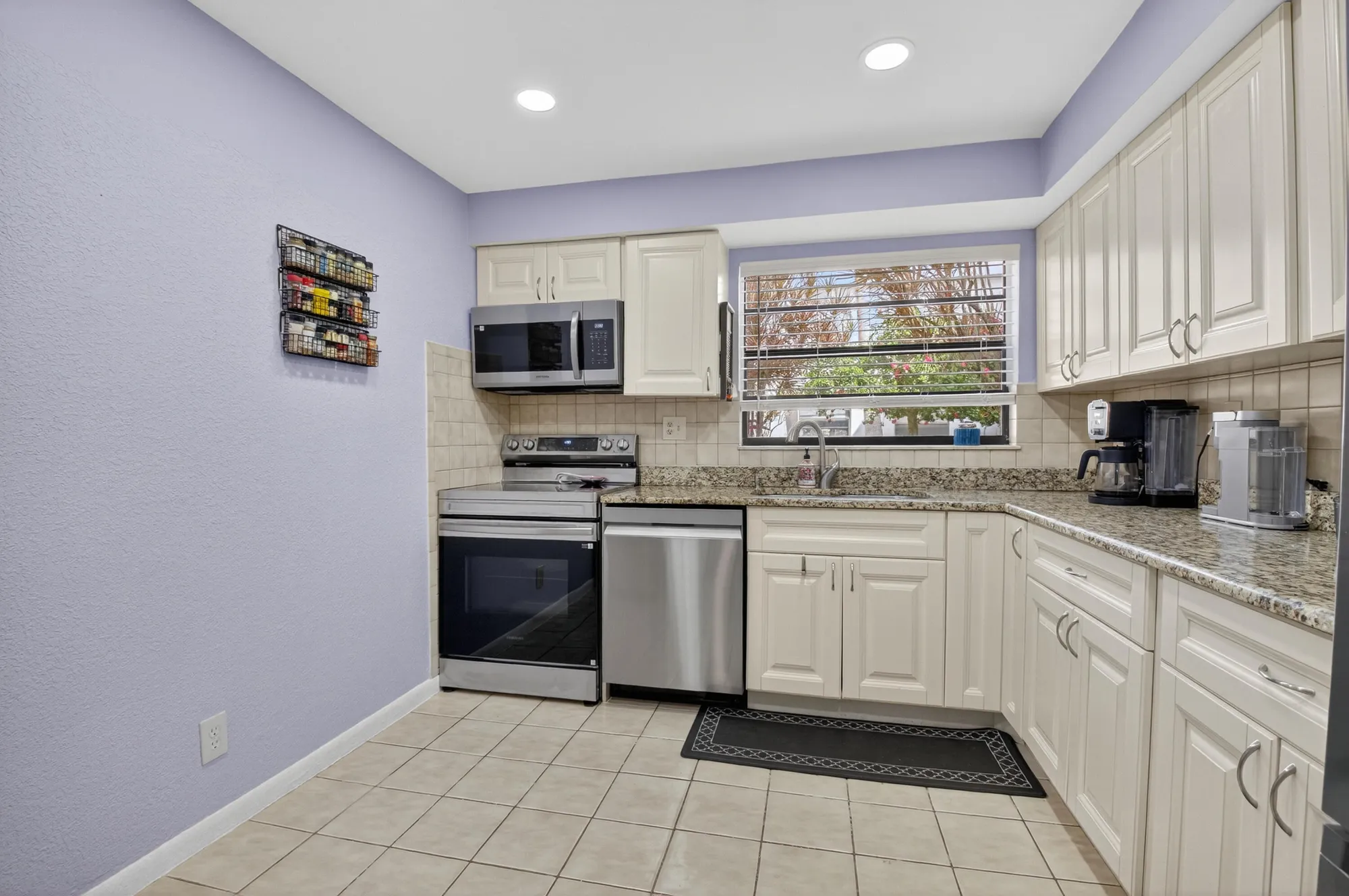 Property Slideshow image 7 of 36 | 5 capri a, Delray Beach, FL, 33484