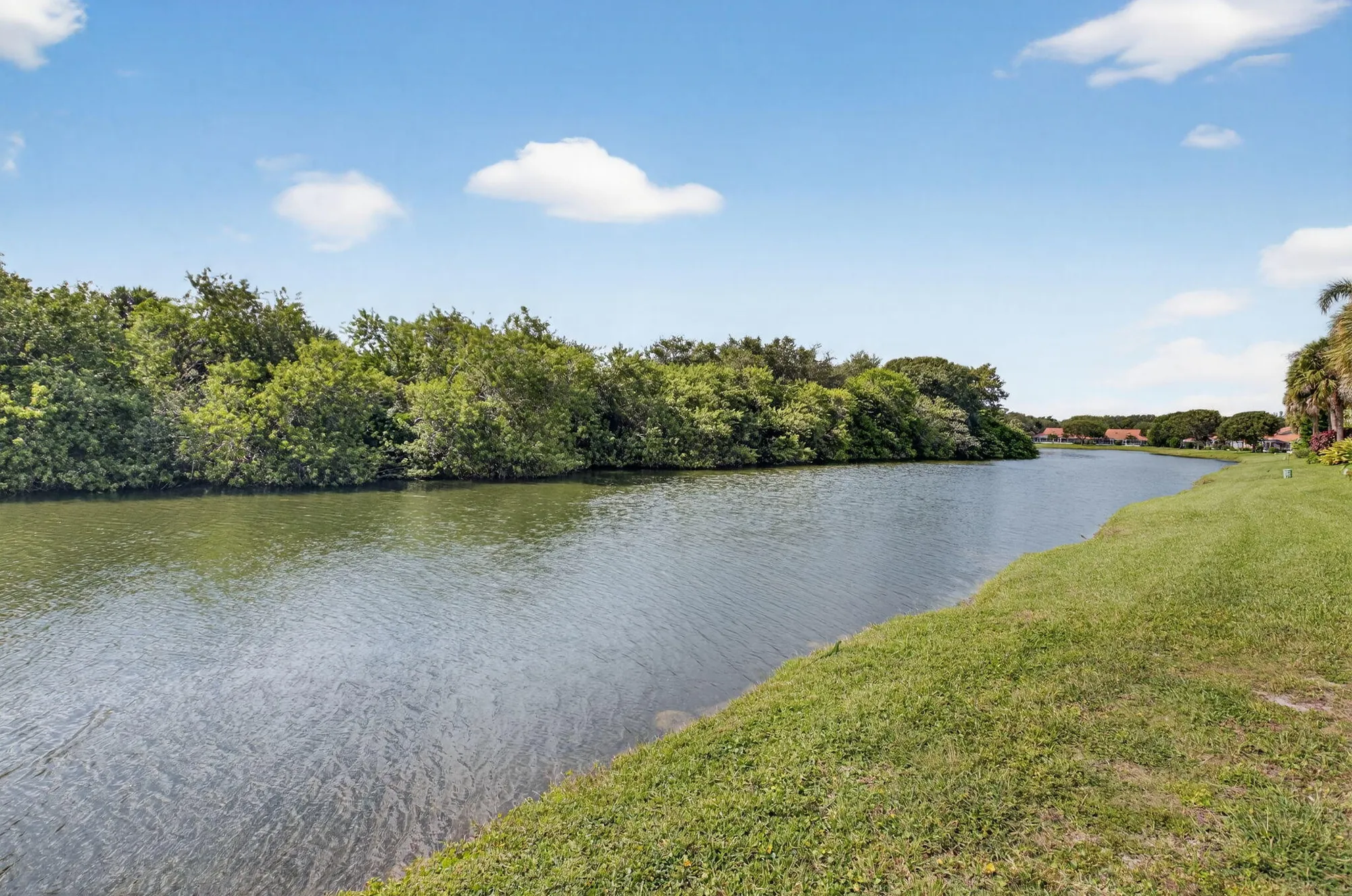 Property Slideshow image 28 of 42 | 7660 springwater pl 102, Boynton Beach, FL, 33437