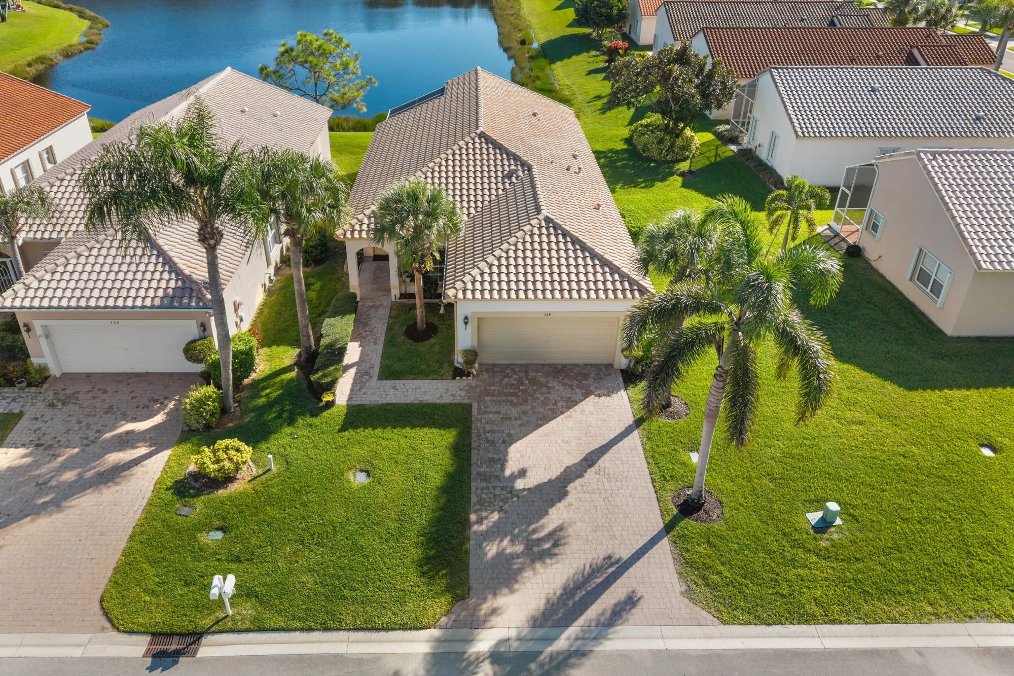 Property Slideshow image 2 of 63 | 324 nw treeline trce, Port Saint Lucie, FL, 34986