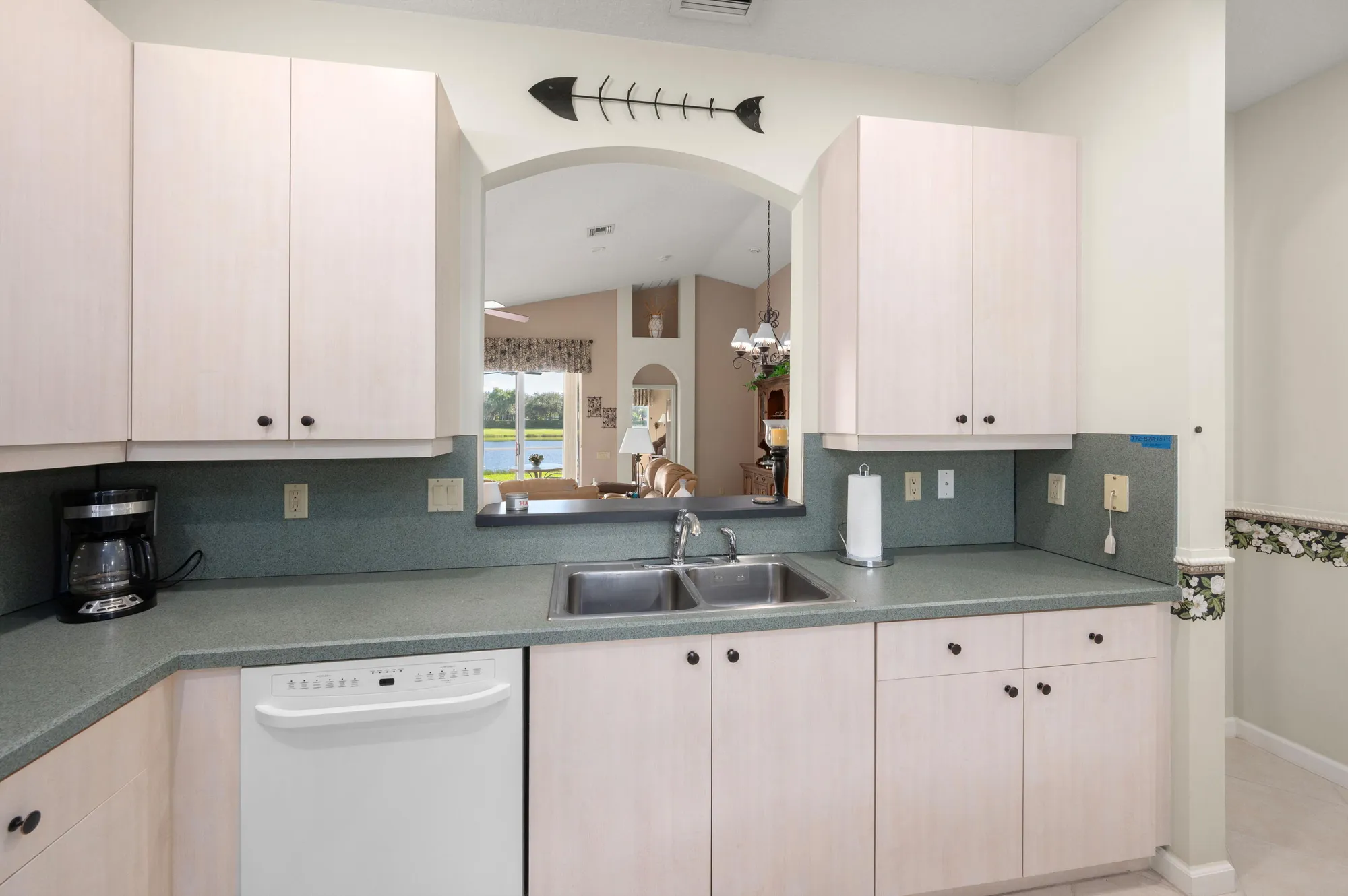 Property Slideshow image 9 of 63 | 324 nw treeline trce, Port Saint Lucie, FL, 34986