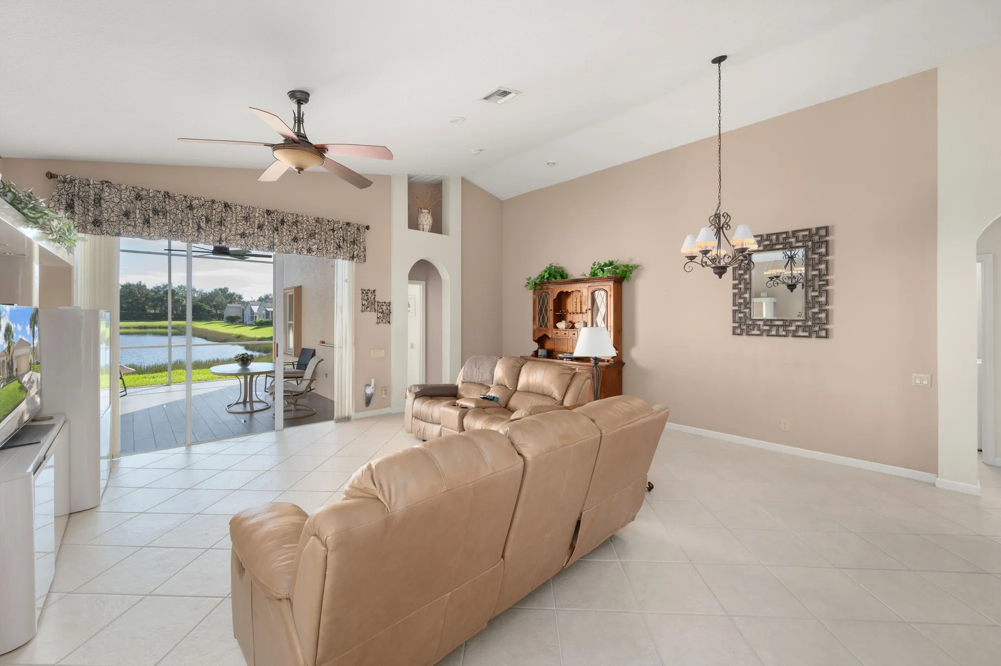 Property Slideshow image 6 of 63 | 324 nw treeline trce, Port Saint Lucie, FL, 34986