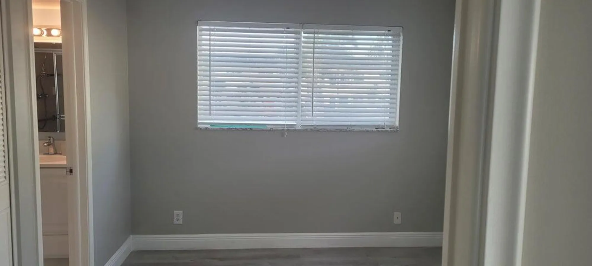 Property Slideshow image 11 of 37 | 19 colonial club dr 200, Boynton Beach, FL, 33435