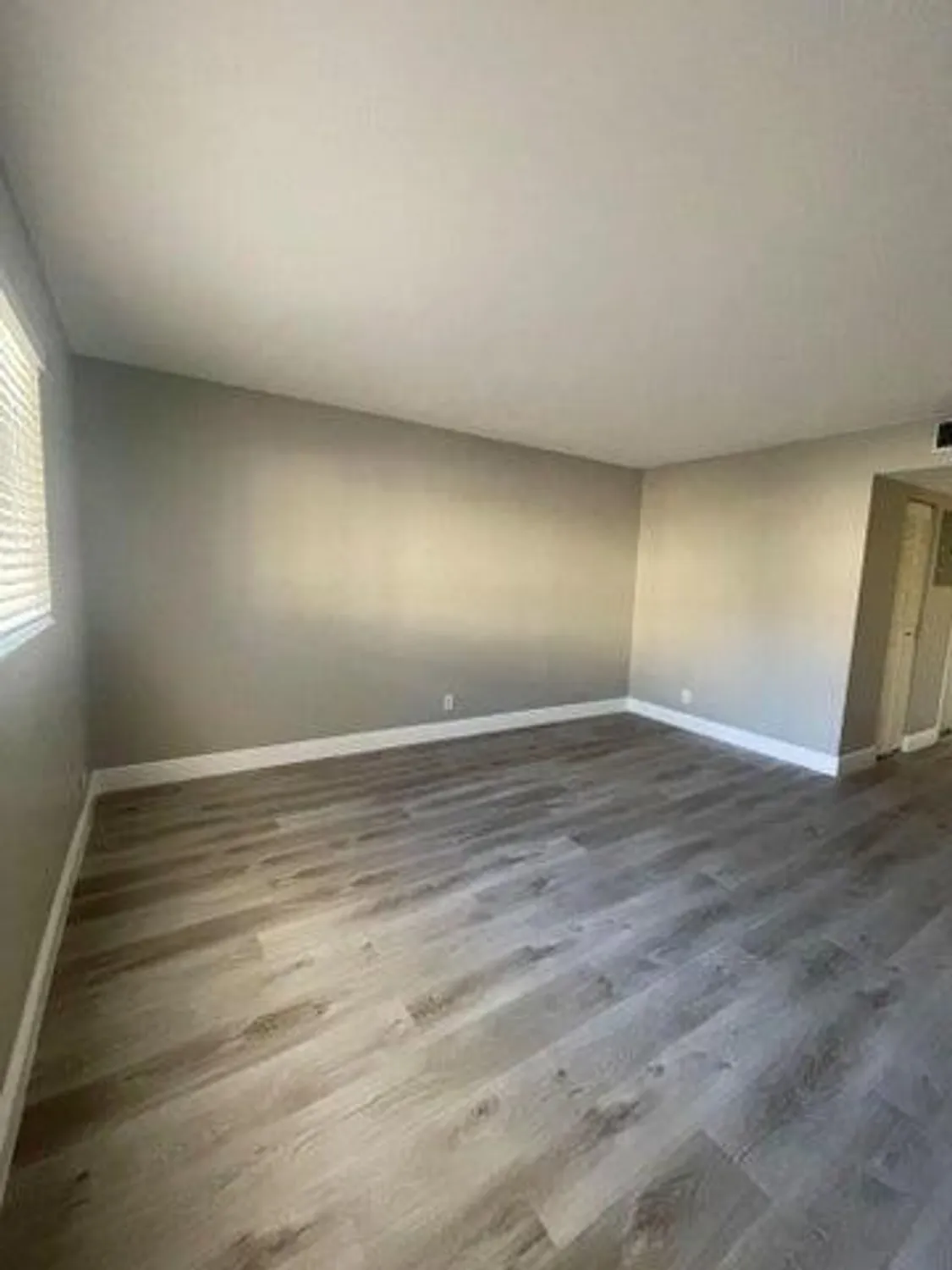 Property Slideshow image 15 of 37 | 19 colonial club dr 200, Boynton Beach, FL, 33435