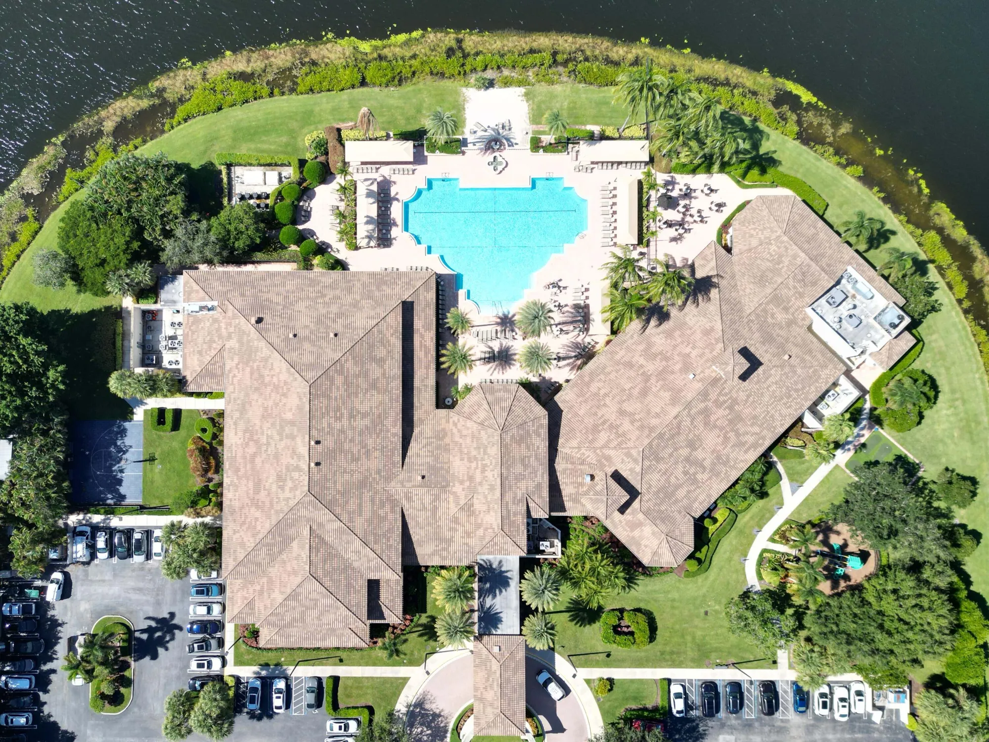 Property Slideshow image 32 of 35 | 7750 ocean sunset dr, Lake Worth, FL, 33467