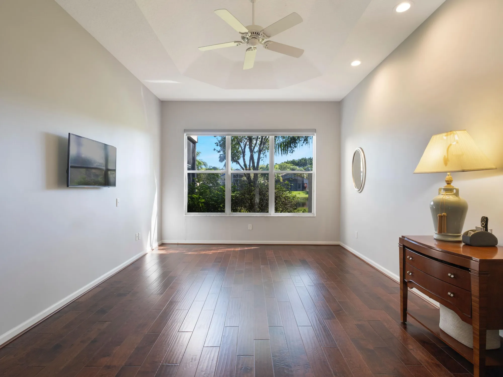 Property Slideshow image 17 of 35 | 7750 ocean sunset dr, Lake Worth, FL, 33467