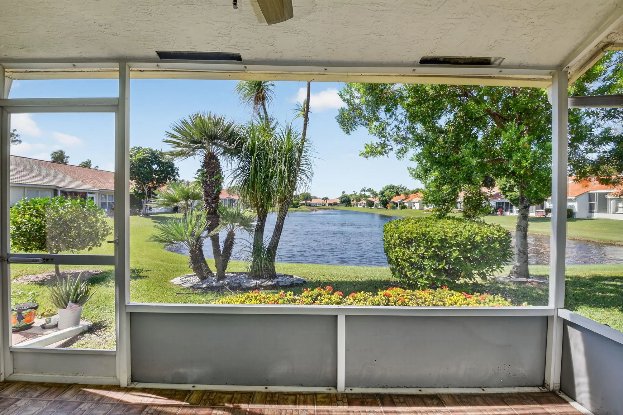 Property Slideshow image 32 of 46 | 15431 watershore ln, Delray Beach, FL, 33484